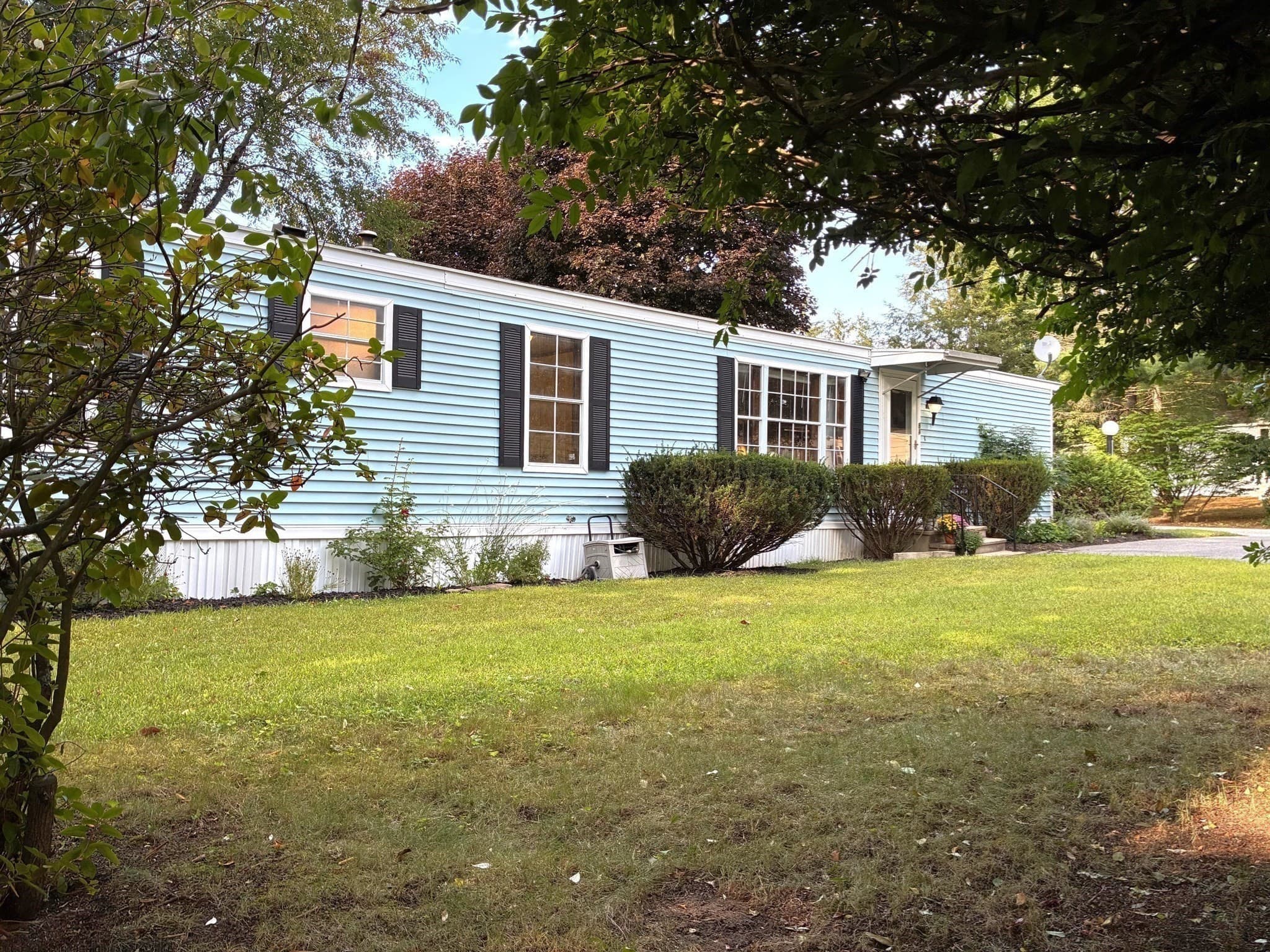 Mobile Home at 8A Lisa Cir., Merrimac MA 01860, Merrimac, photo 2 of 25