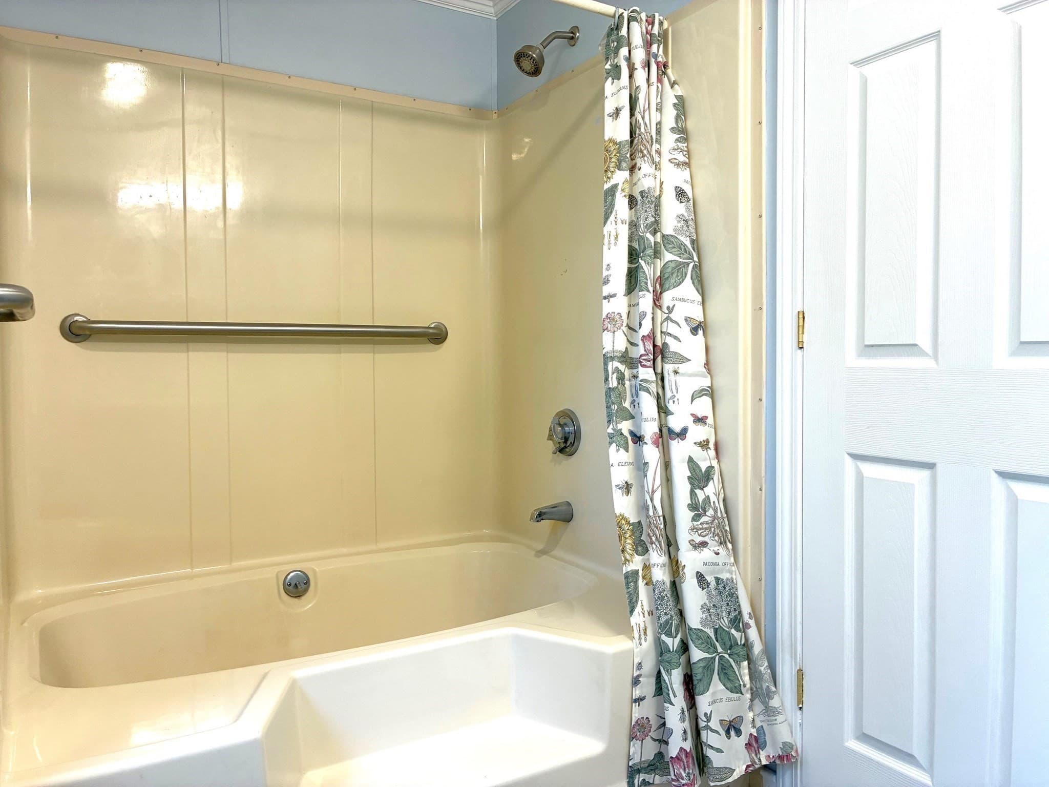 Mobile Home at 8A Lisa Cir., Merrimac MA 01860, Merrimac, photo 18 of 25