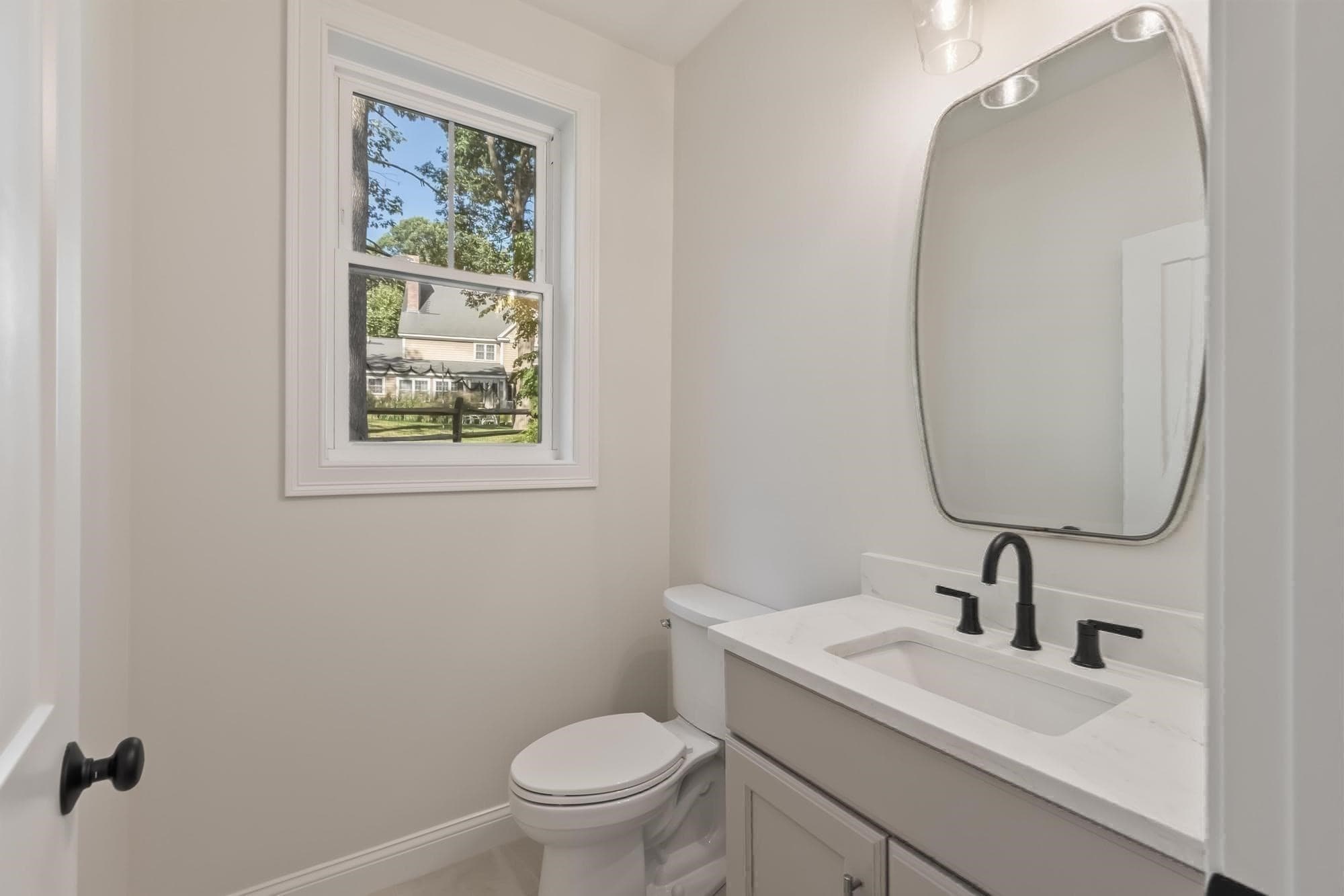Single Family Residence at 96 King St, Littleton MA 01460, Littleton, photo 27 of 39