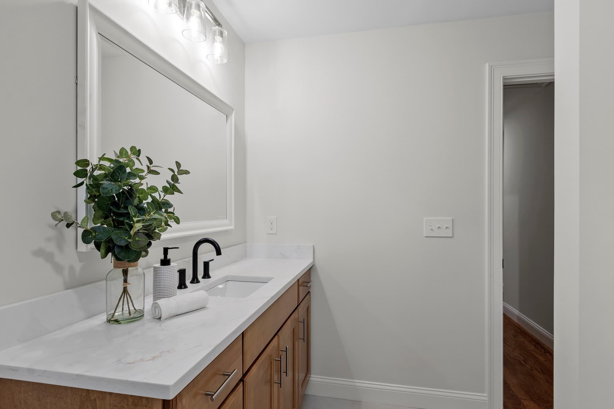Single Family Residence at 96 King St, Littleton MA 01460, Littleton, photo 28 of 39