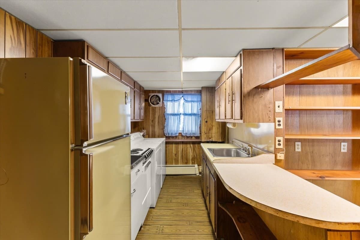 Single Family Residence at 18 Wildwood Ave, Taunton MA 02780, Taunton, photo 37 of 42