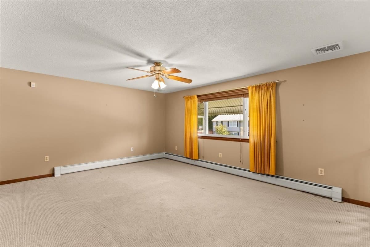 Single Family Residence at 18 Wildwood Ave, Taunton MA 02780, Taunton, photo 11 of 42