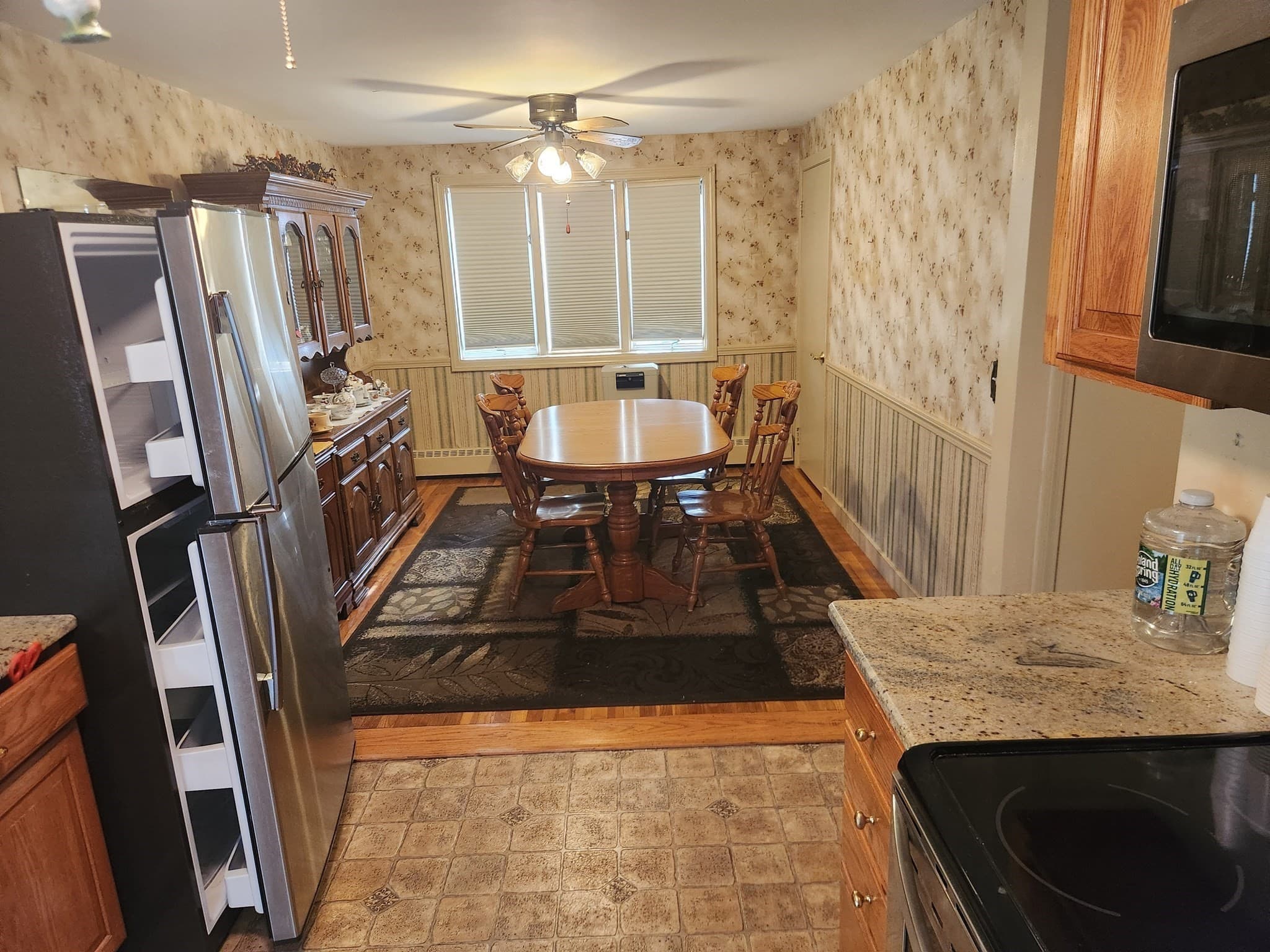 Single Family Residence at 8 Nelson Park Drive, Worcester MA 01605, Worcester, photo 7 of 26
