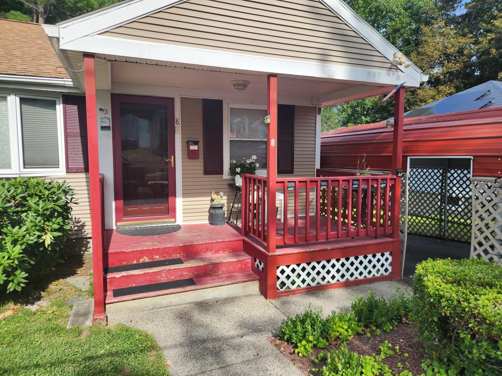 Single Family Residence at 8 Nelson Park Drive, Worcester MA 01605, Worcester, photo 4 of 26