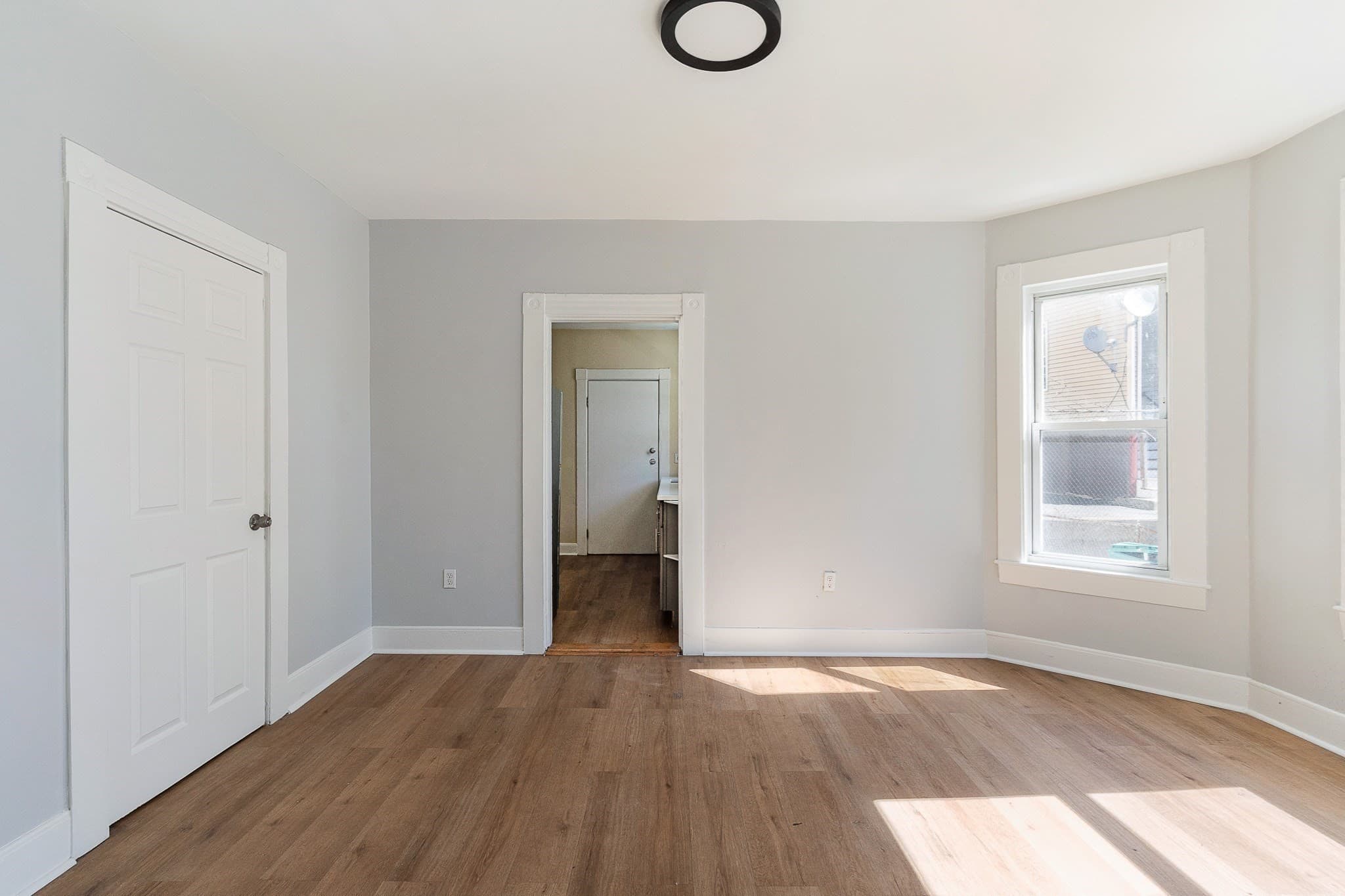 3 Family at 9 Rogers Ave, Lynn MA 01902, Lynn, photo 7 of 31