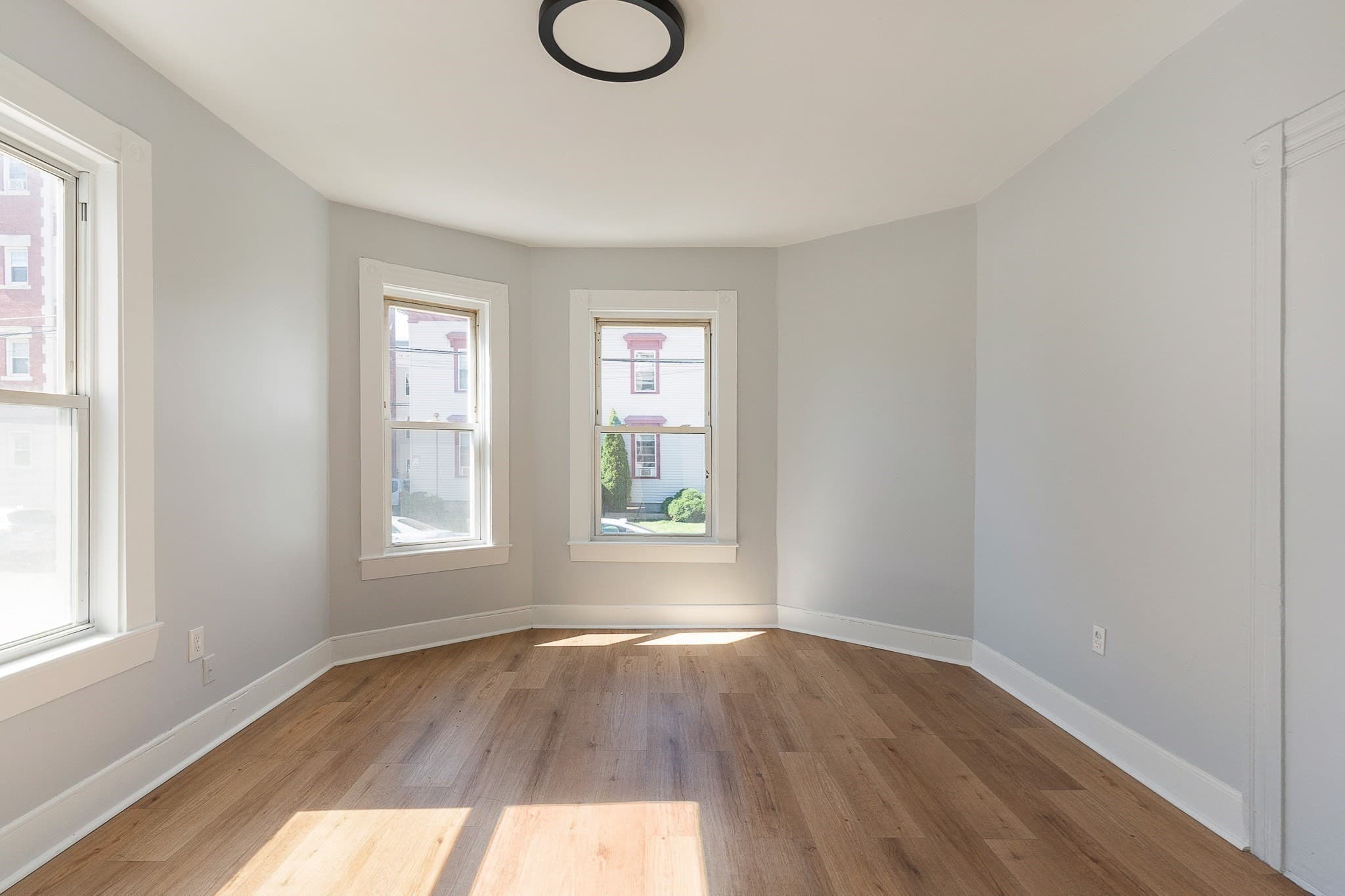 3 Family at 9 Rogers Ave, Lynn MA 01902, Lynn, photo 9 of 31