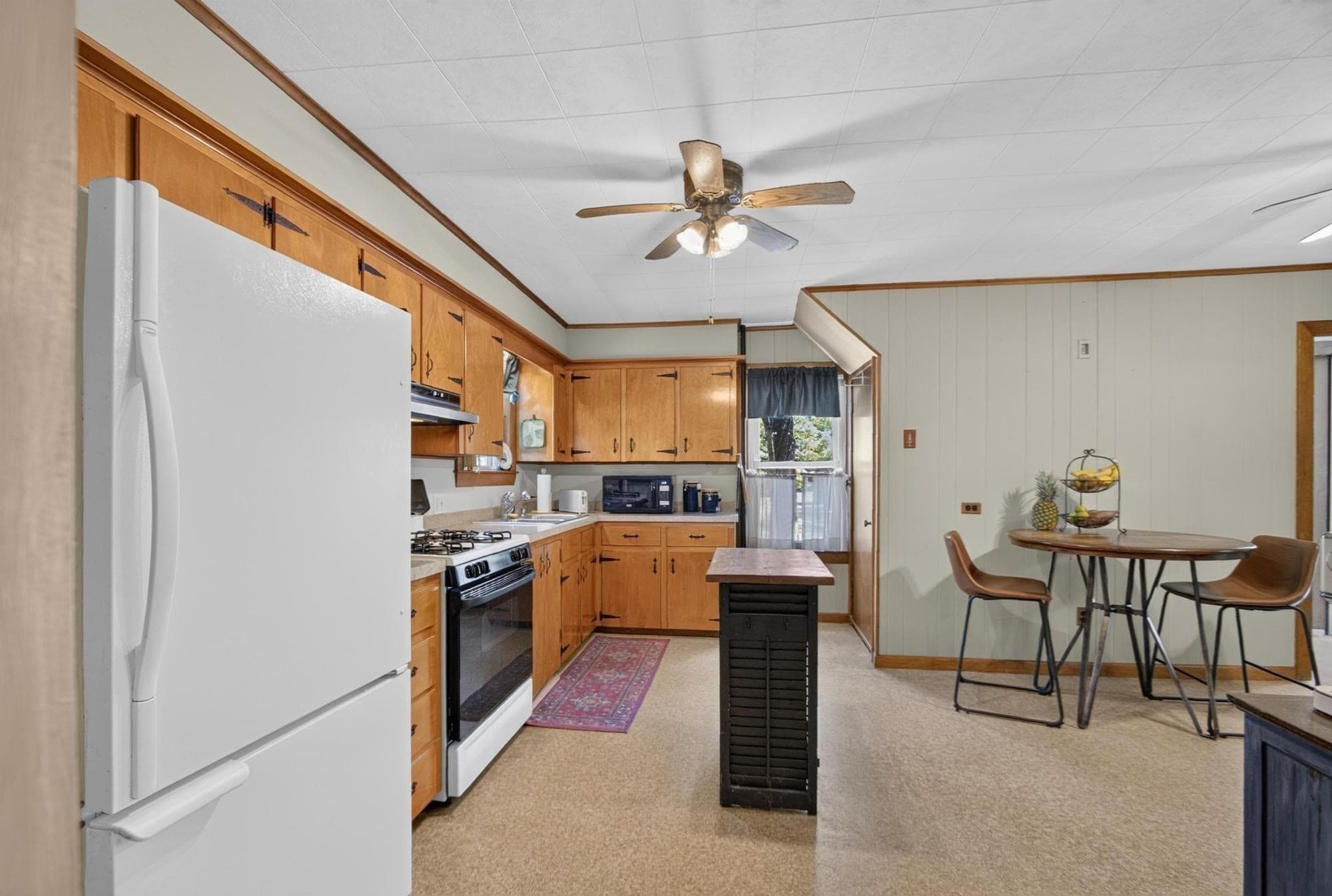 Single Family Residence at 14 Green St., Westborough MA 01581, Westborough, photo 25 of 42