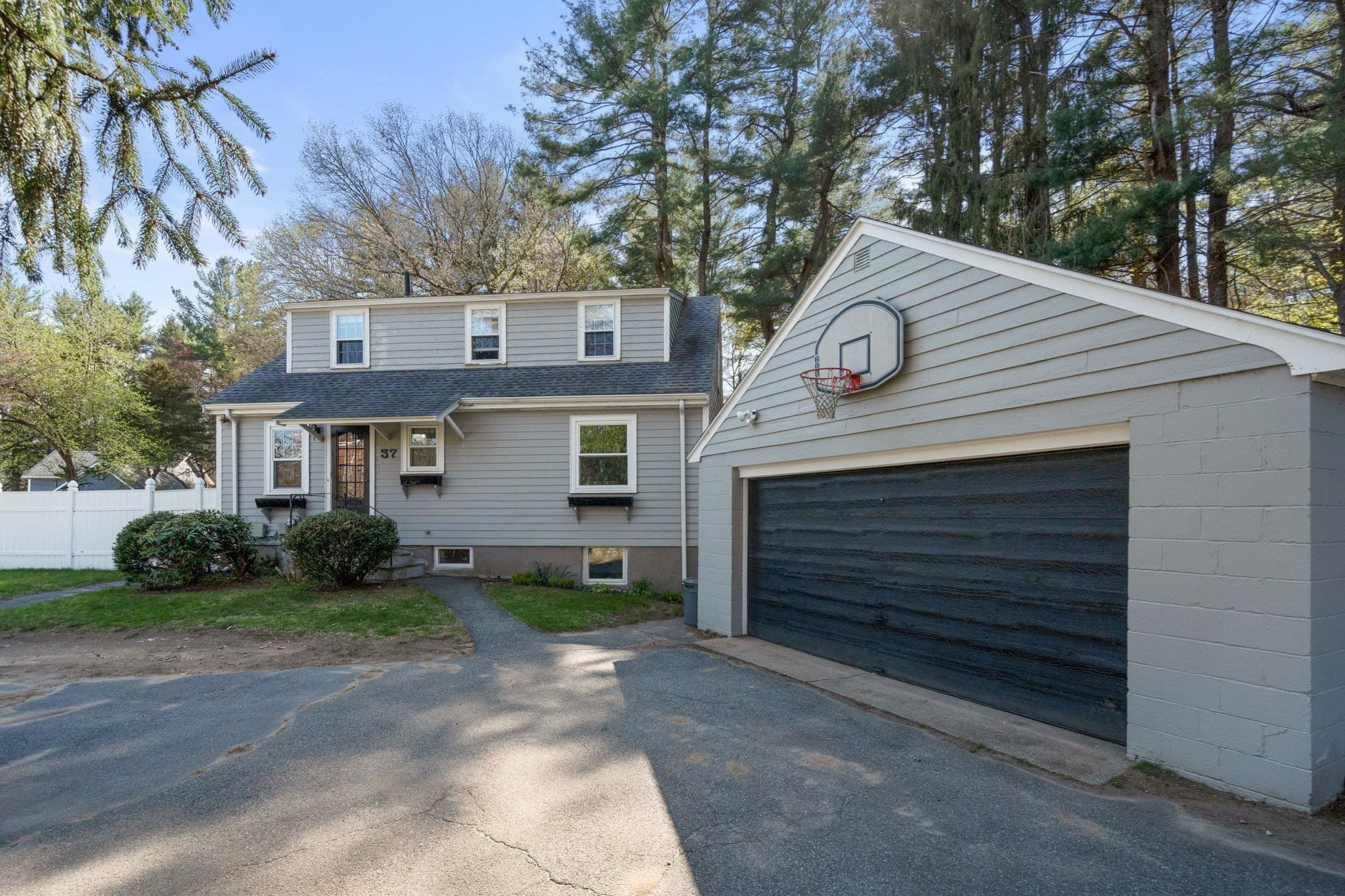Single Family Residence at 37 School Street, Weston MA 02493, Weston, photo 4 of 32