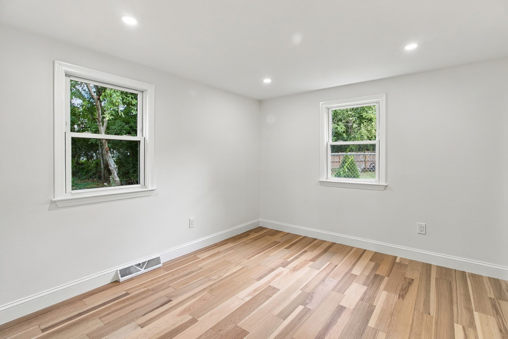 Single Family Residence at 43 Quaker Rd, Barnstable MA 02601, Barnstable, photo 14 of 18
