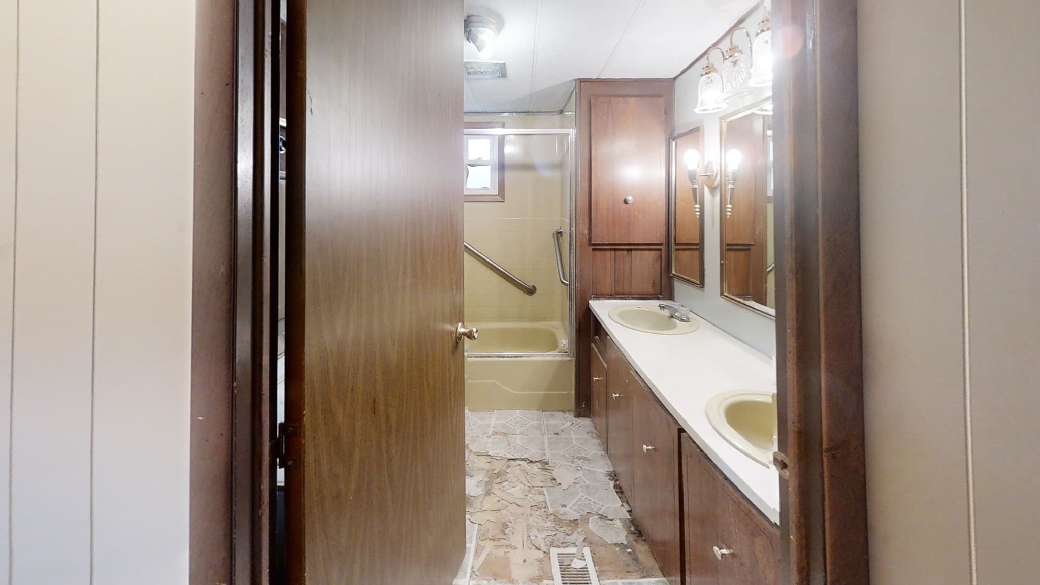 Mobile Home at 281 Chauncey Walker Street # 86B, Belchertown MA 01007, Belchertown, photo 8 of 21