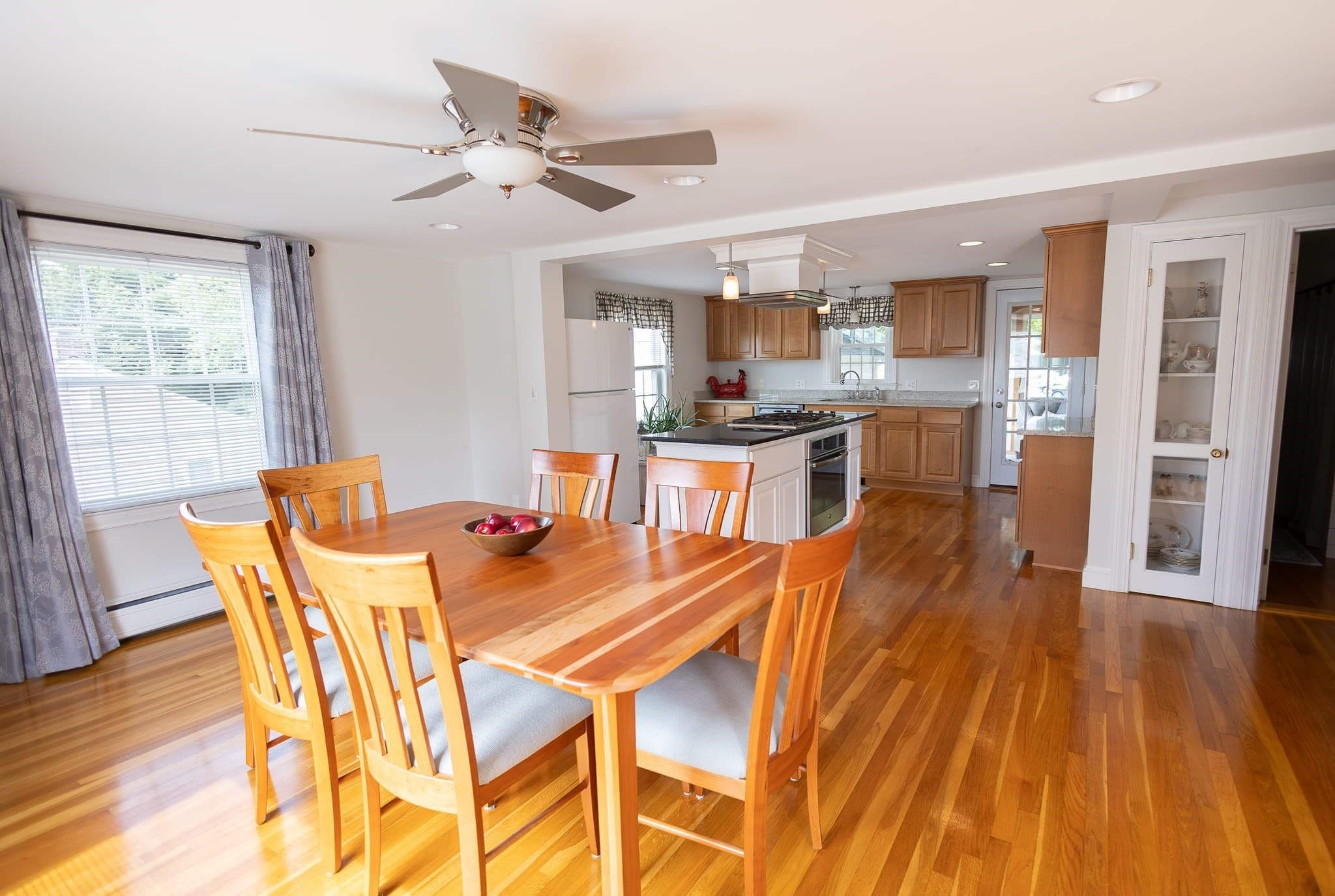 Single Family Residence at 351 Elm St, Marlborough MA 01752, Marlborough, photo 2 of 37