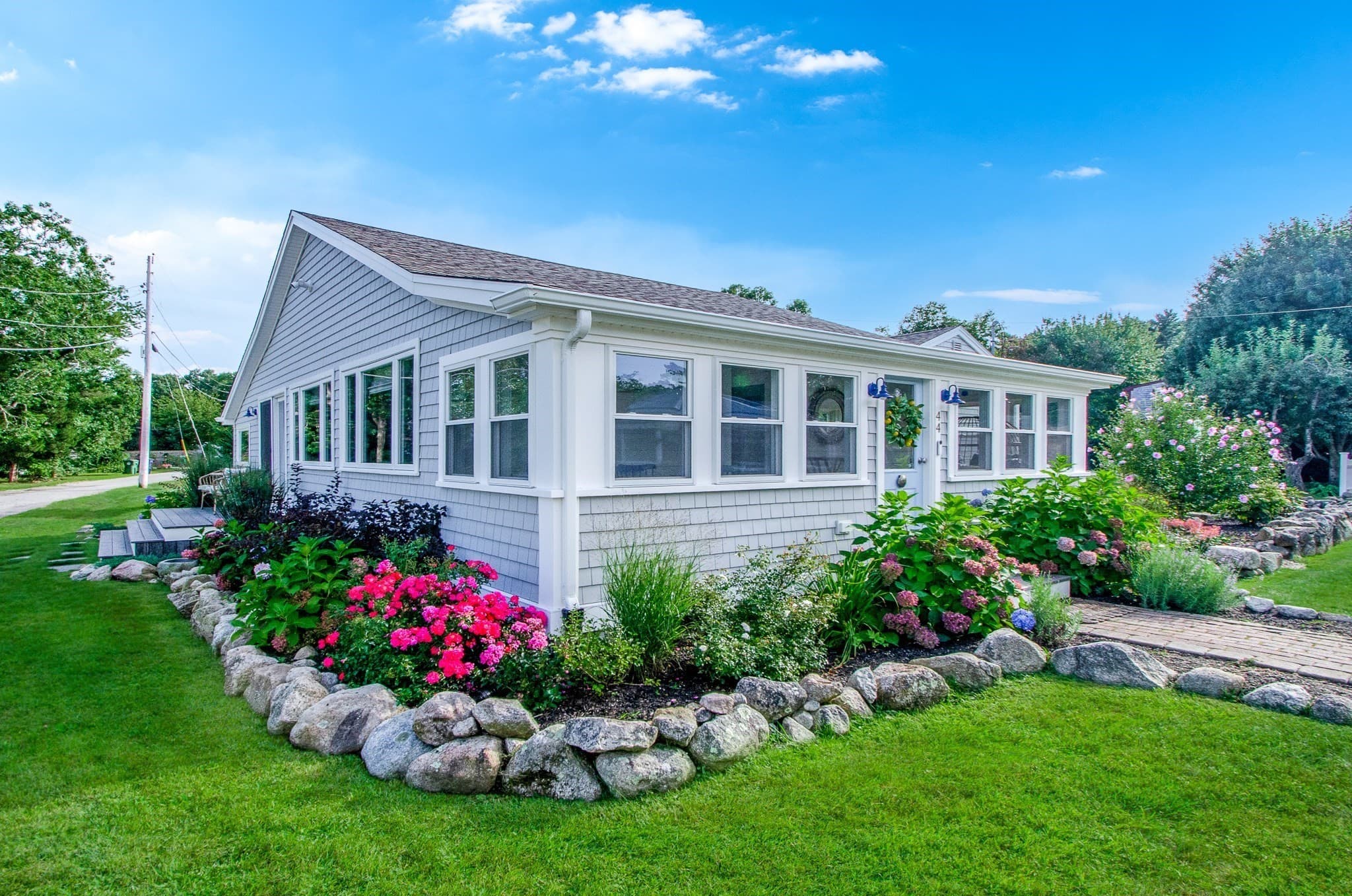 44 Oakdale Ave, Marion MA 02738