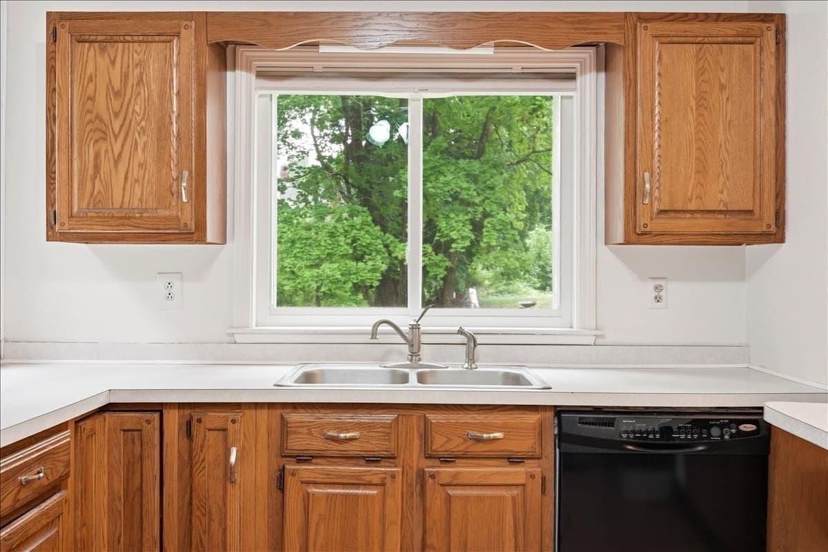 Single Family Residence at 15 Walnut St, West Bridgewater MA 02379, West Bridgewater, photo 13 of 40