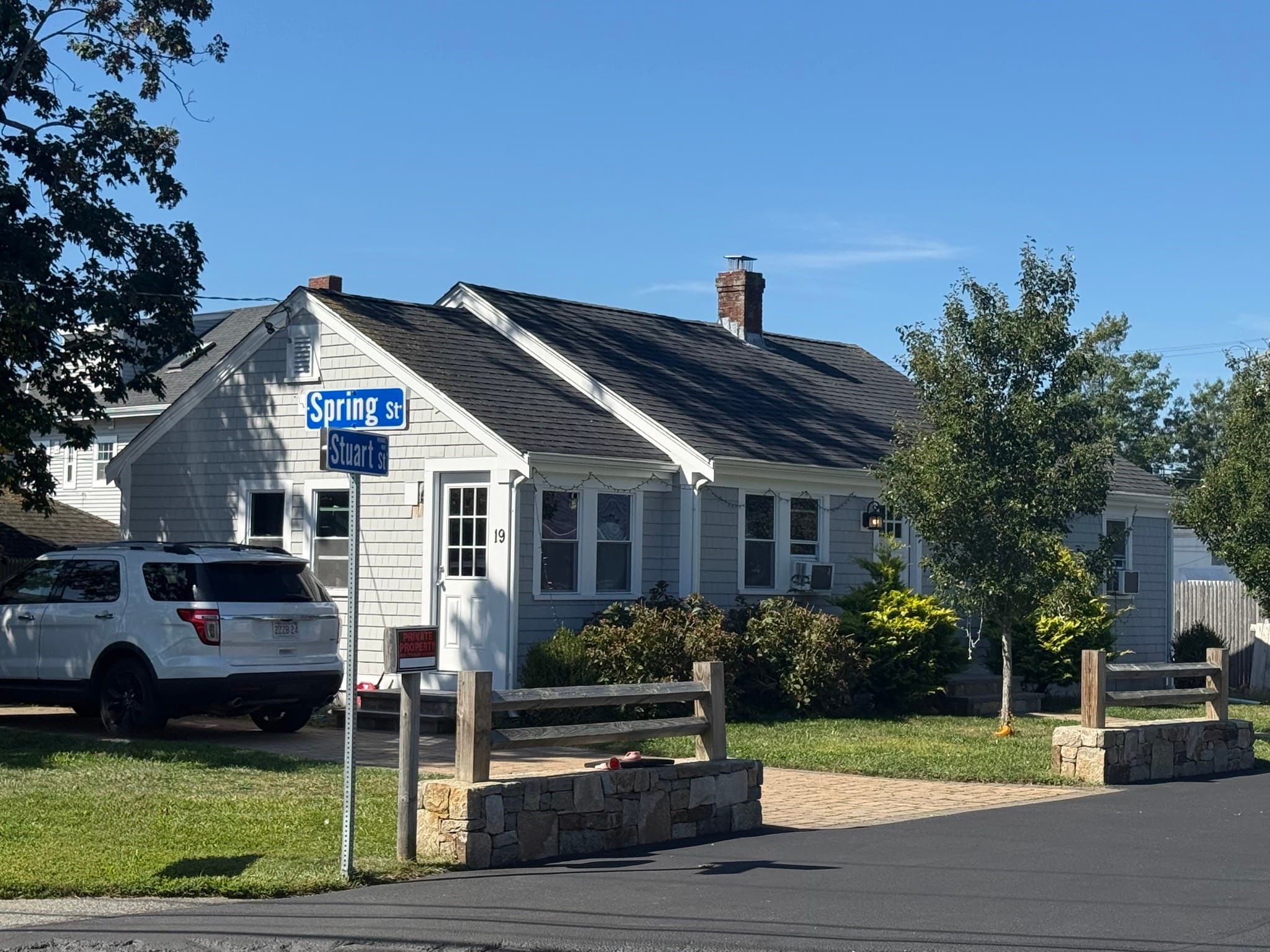 Single Family Residence at 19 Spring St, Barnstable MA 02601, Barnstable, photo 5 of 6
