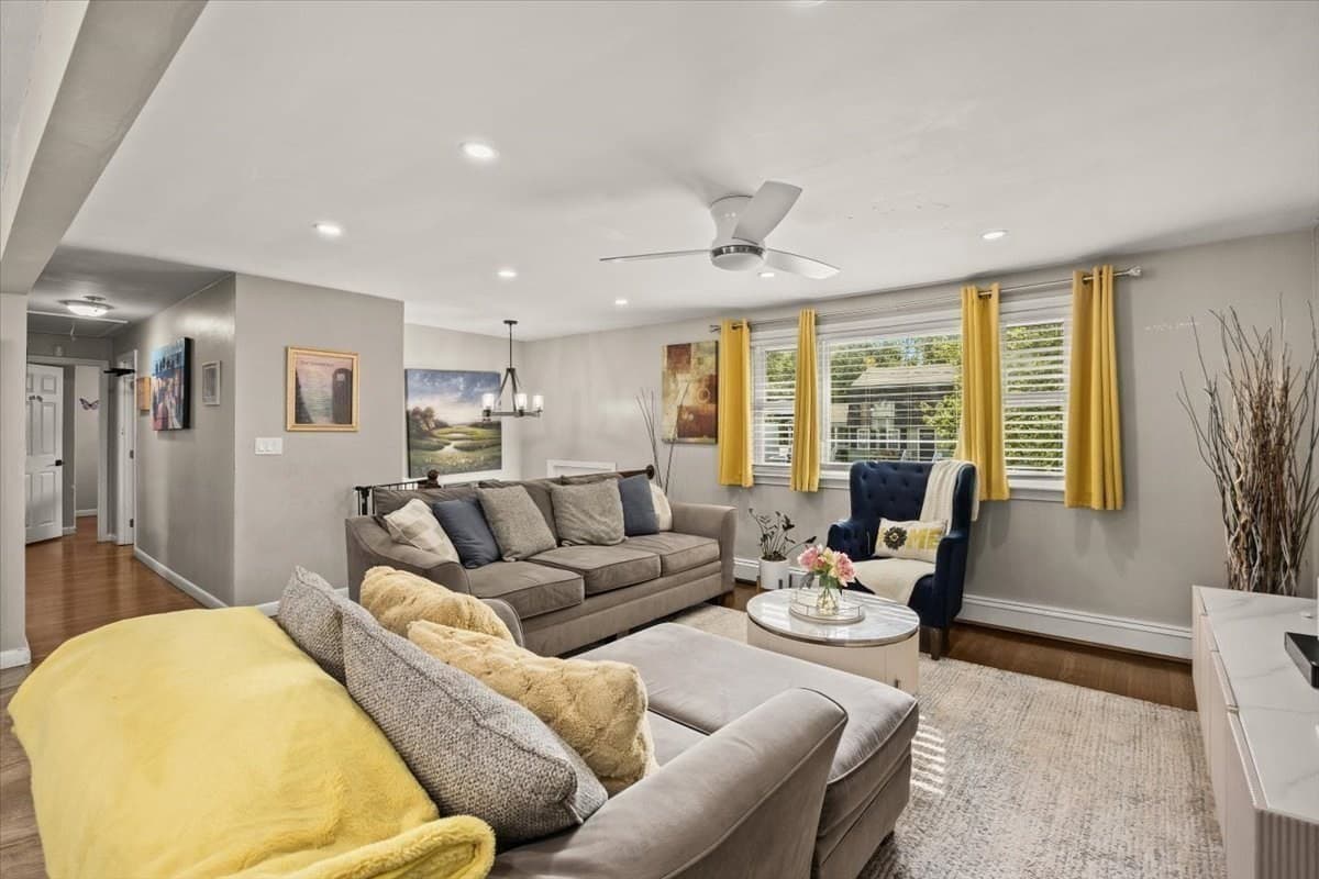 Single Family Residence at 140 Tosca Dr, Brockton MA 02301, Brockton, photo 11 of 42