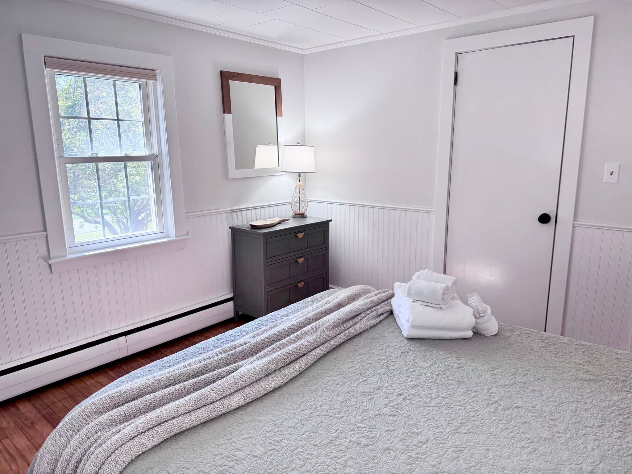Single Family Residence at 42 Vineyard Ave, Barnstable MA 02601, Barnstable, photo 13 of 36