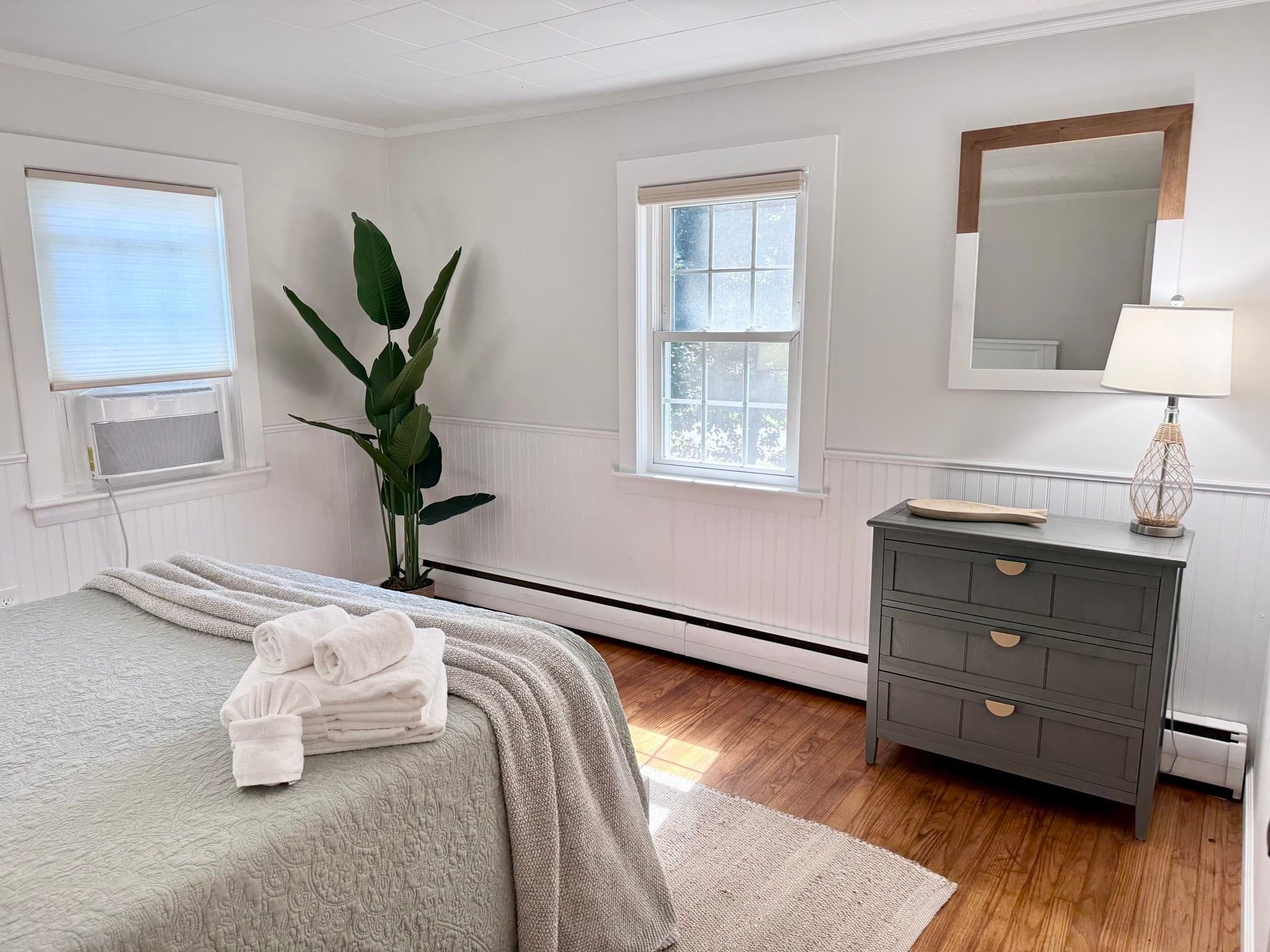 Single Family Residence at 42 Vineyard Ave, Barnstable MA 02601, Barnstable, photo 14 of 36