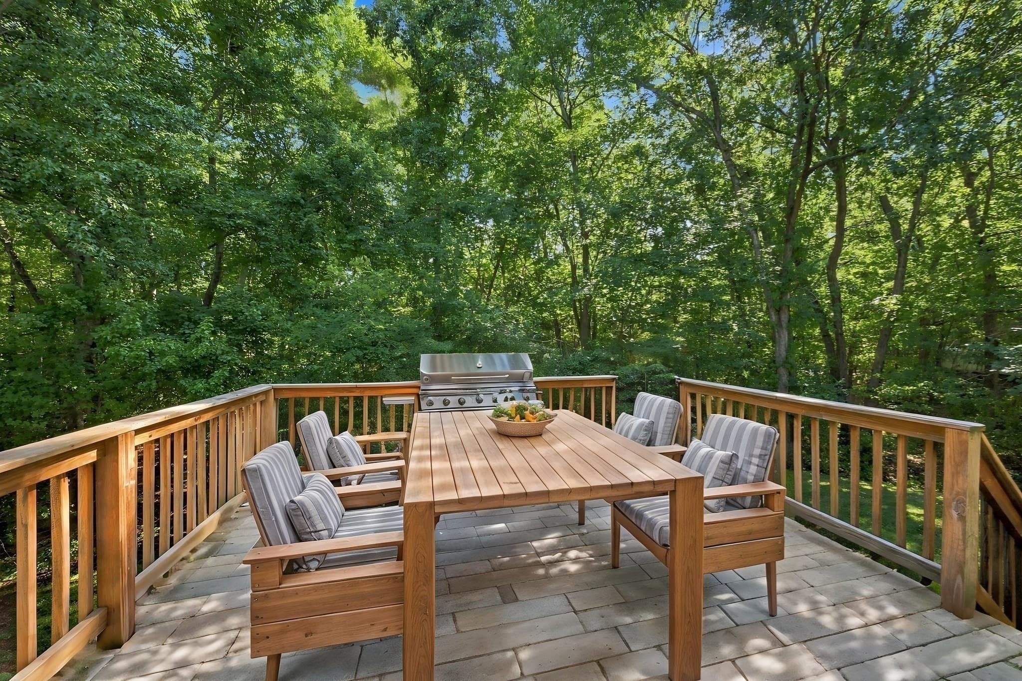 Single Family Residence at 43 Wampanoag Dr, Franklin MA 02038, Franklin, photo 27 of 32