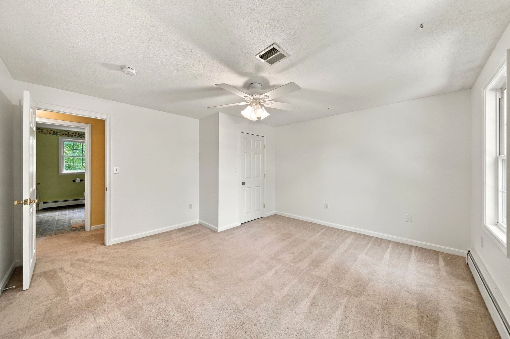Single Family Residence at 43 Wampanoag Dr, Franklin MA 02038, Franklin, photo 18 of 32