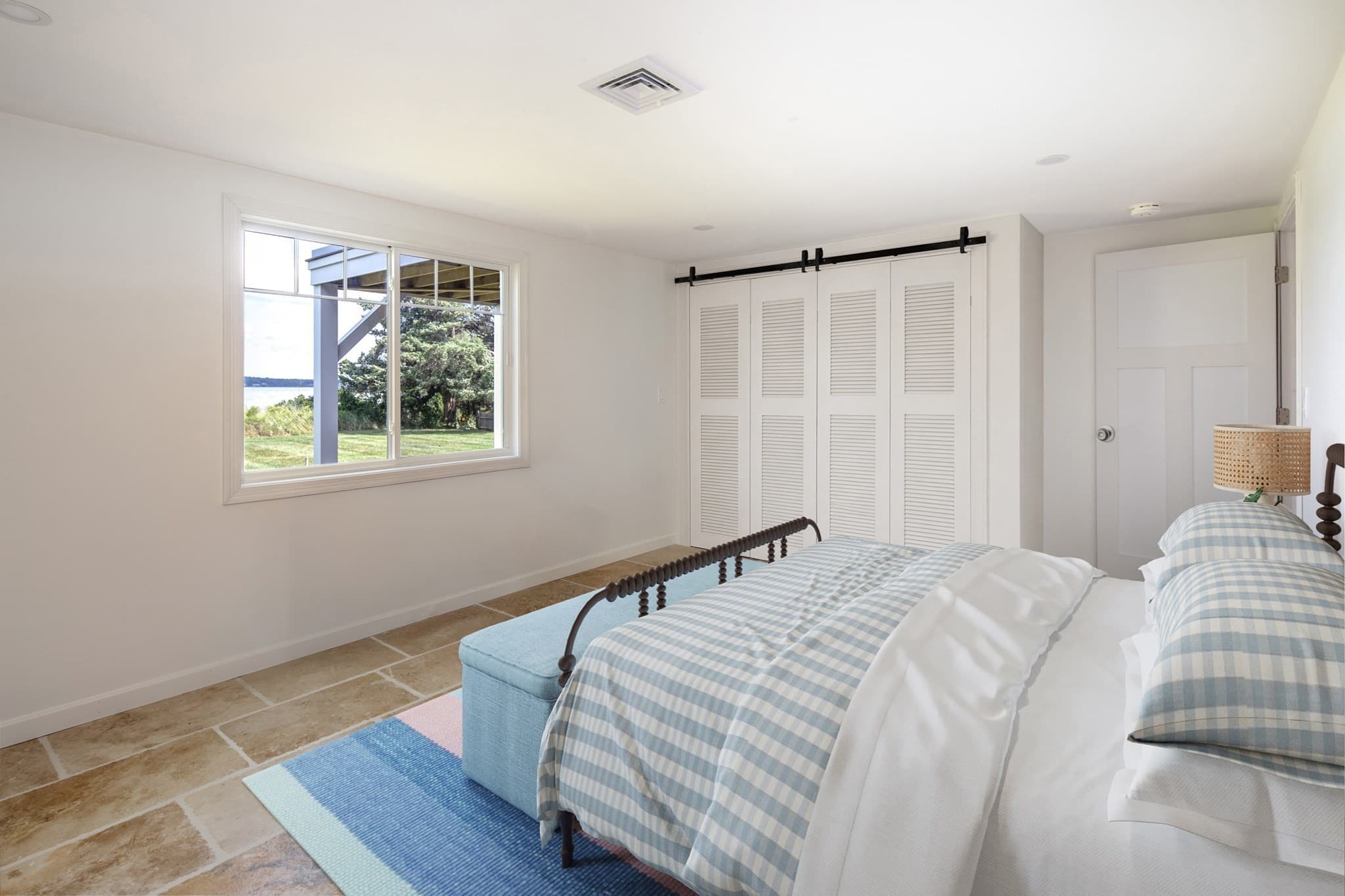 Single Family Residence at 8 Dyar Rd, Mattapoisett MA 02739, Mattapoisett, photo 32 of 42