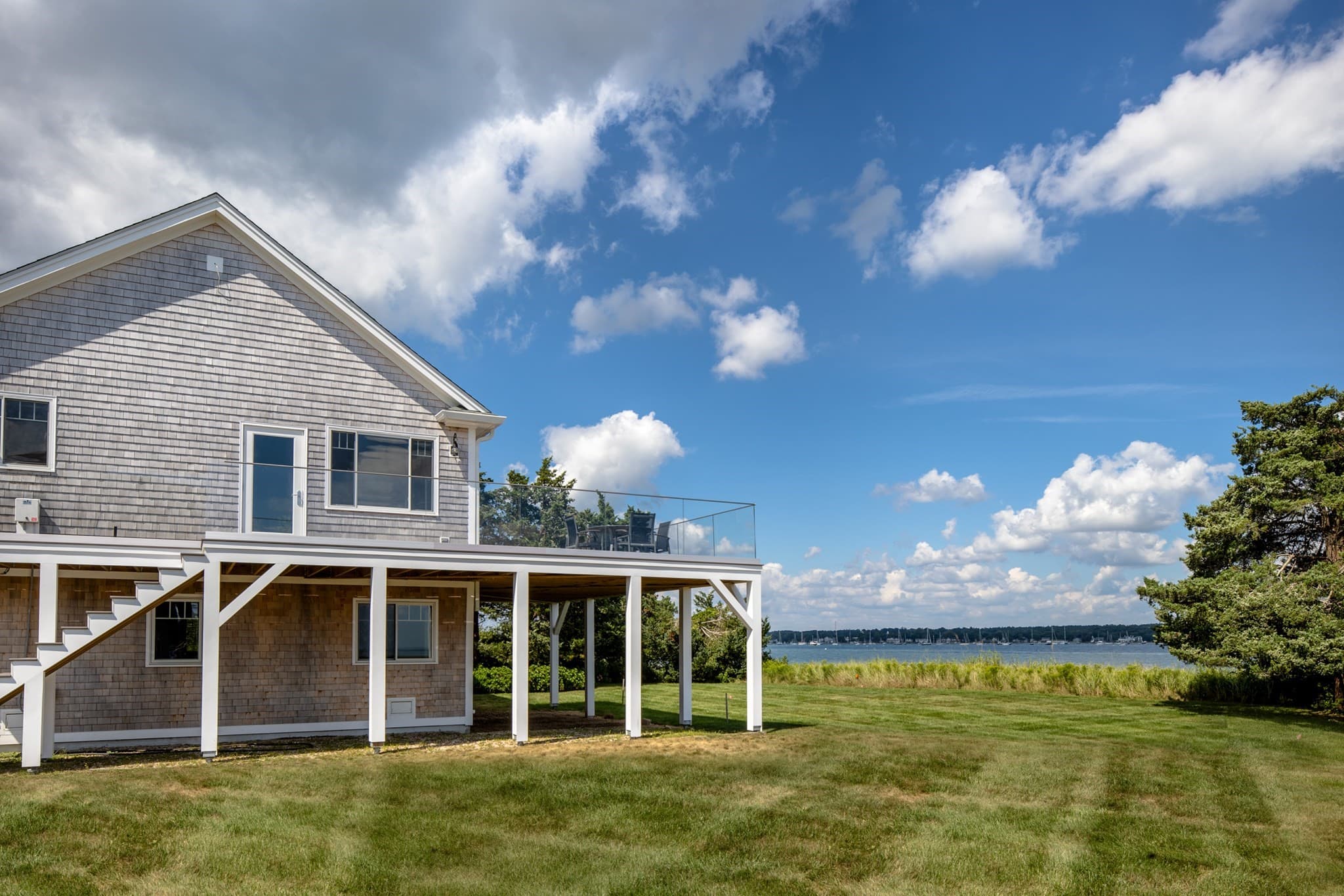 Single Family Residence at 8 Dyar Rd, Mattapoisett MA 02739, Mattapoisett, photo 8 of 42