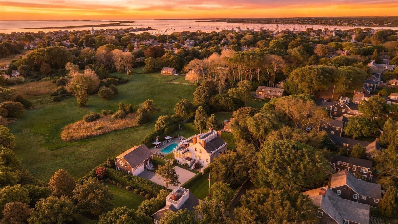 Single Family Residence at 141 Main Street, Nantucket MA 02554, Nantucket, photo 3 of 11