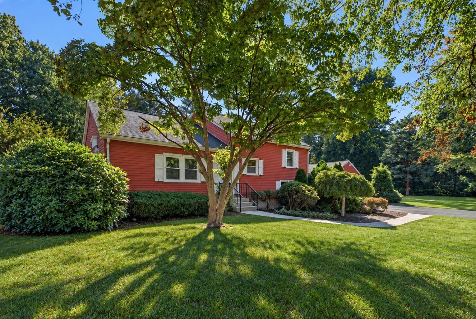 Single Family Residence at 356 Springfield St, Wilbraham MA 01095, Wilbraham, photo 2 of 42