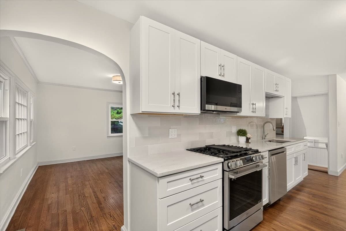 Single Family Residence at 356 Springfield St, Wilbraham MA 01095, Wilbraham, photo 13 of 42
