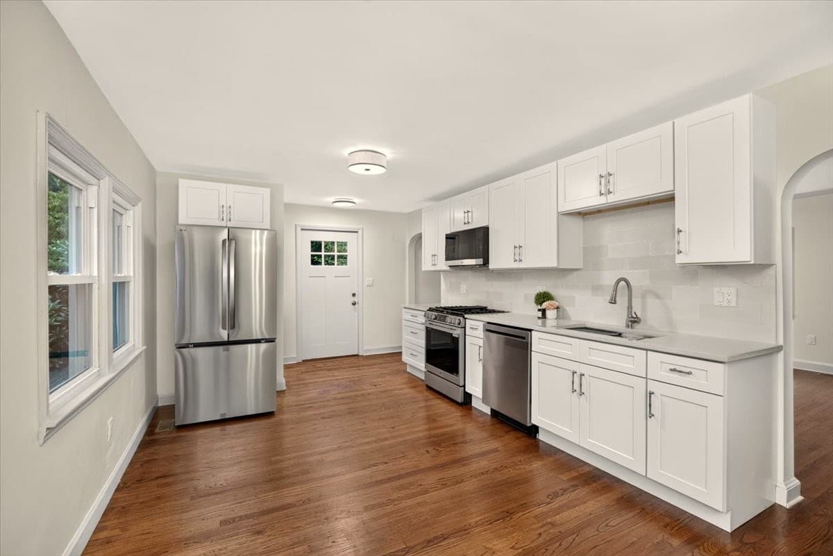 Single Family Residence at 356 Springfield St, Wilbraham MA 01095, Wilbraham, photo 12 of 42