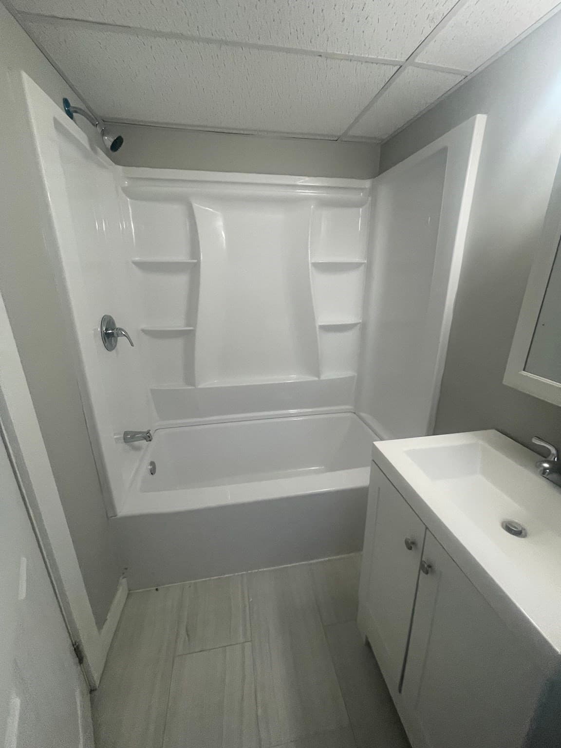 Single Family Residence at 46 Cottage St, New Bedford MA 02740, New Bedford, photo 7 of 16