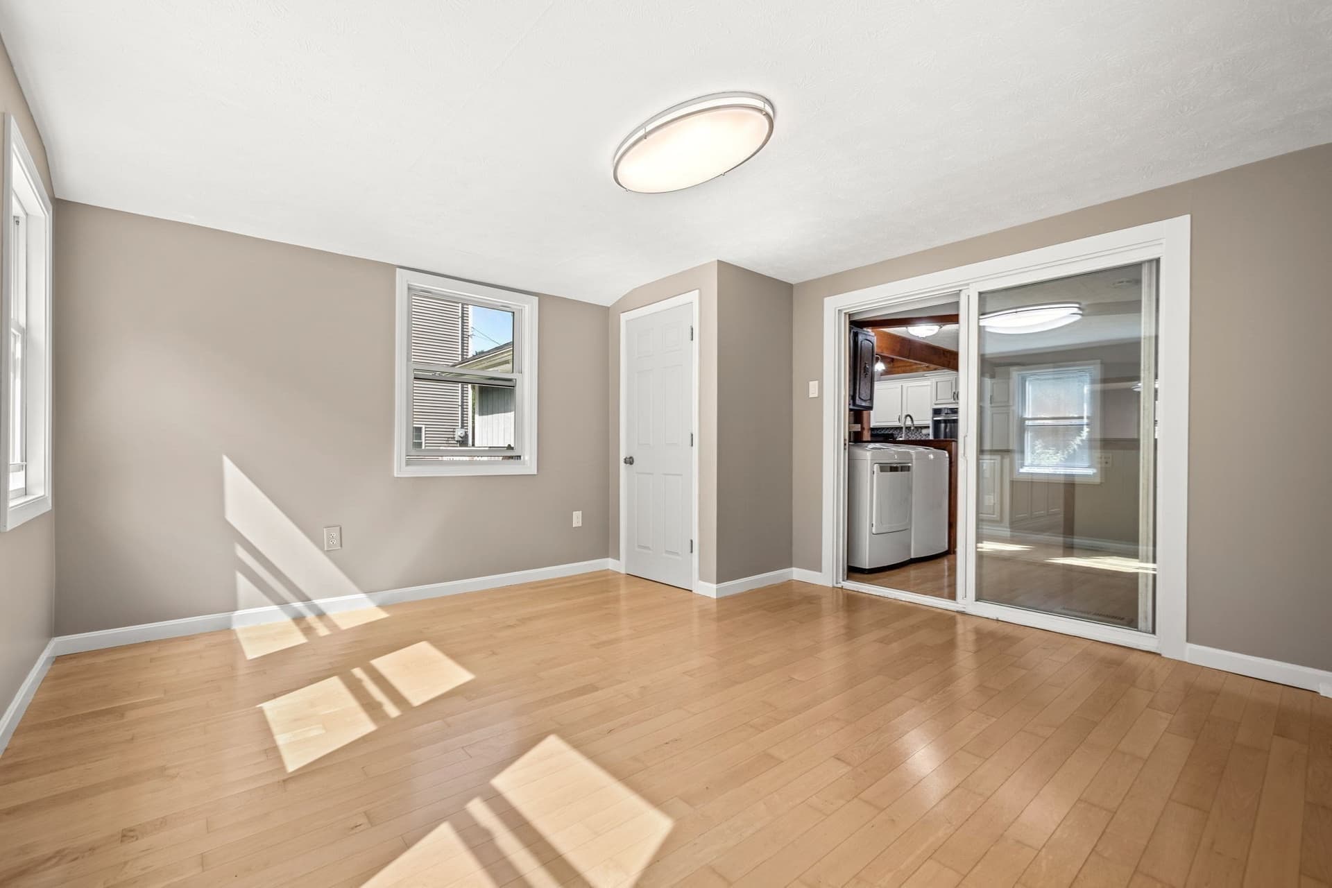 Single Family Residence at 22 Basswood Ave, Billerica MA 01821, photo 14 of 42