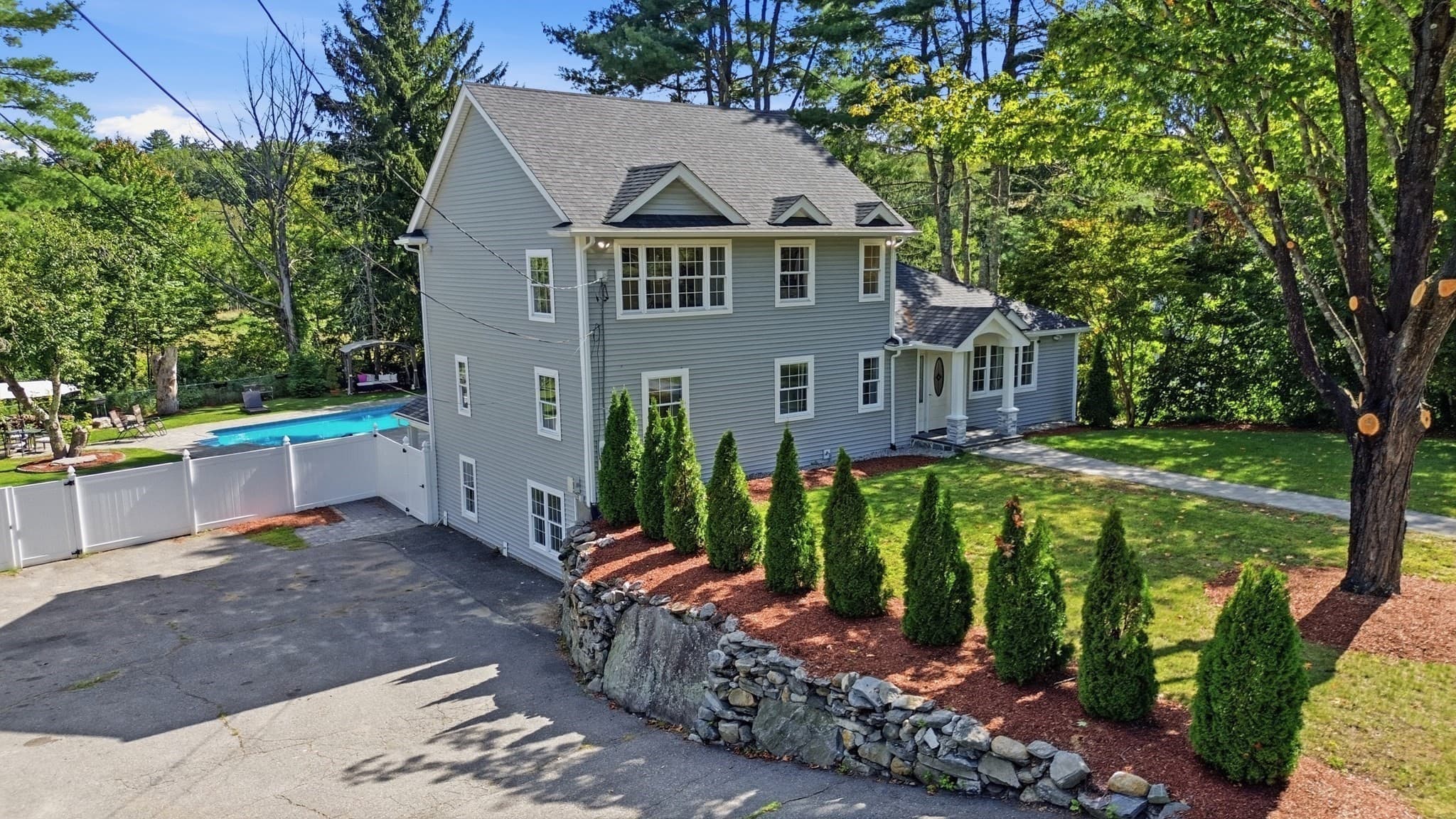 Single Family Residence at 20 Cherokee Rd, Acton MA 01720, Acton, photo 3 of 40