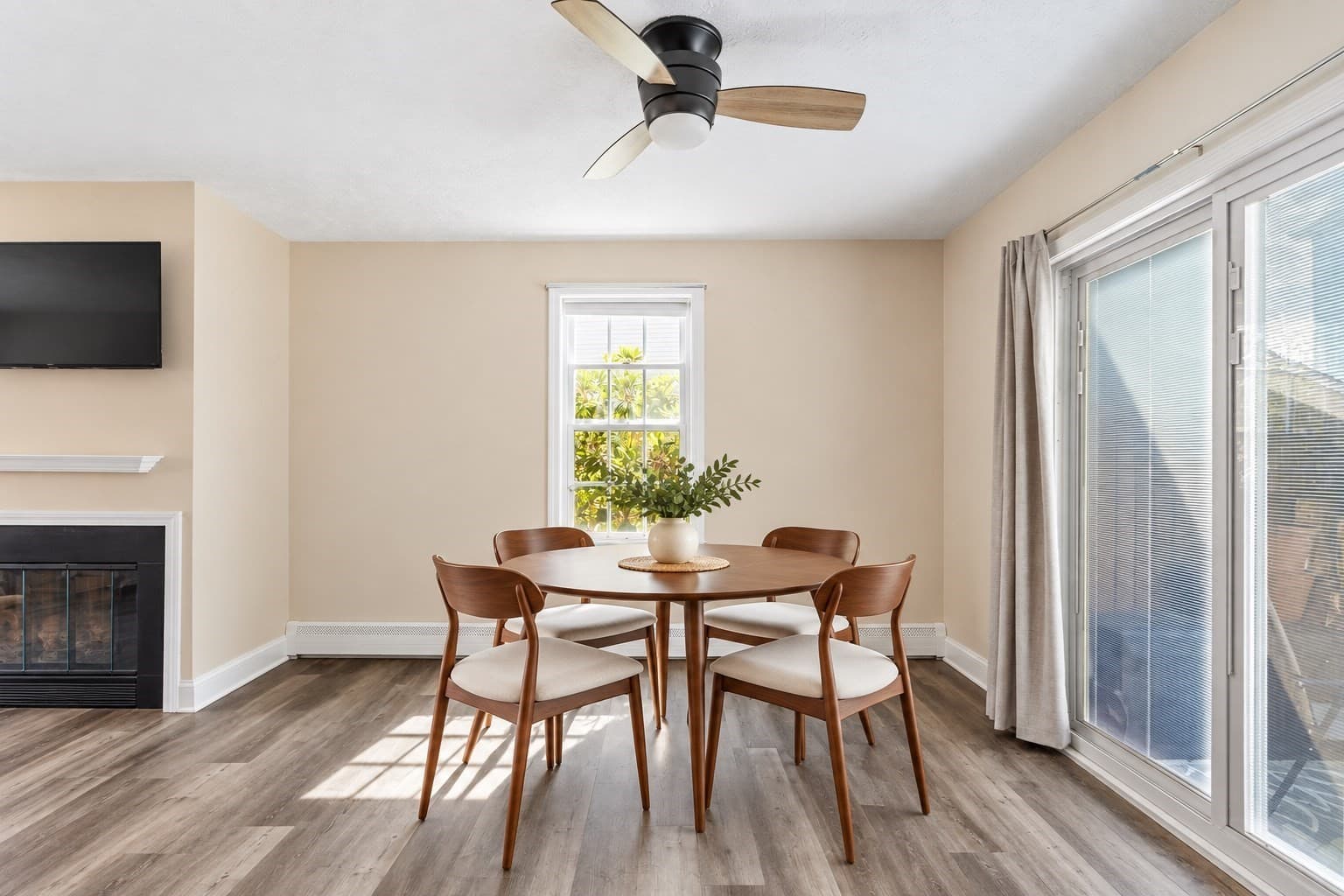 Condominium at 19 Sudbury St # 19, Maynard MA 01754, photo 10 of 22