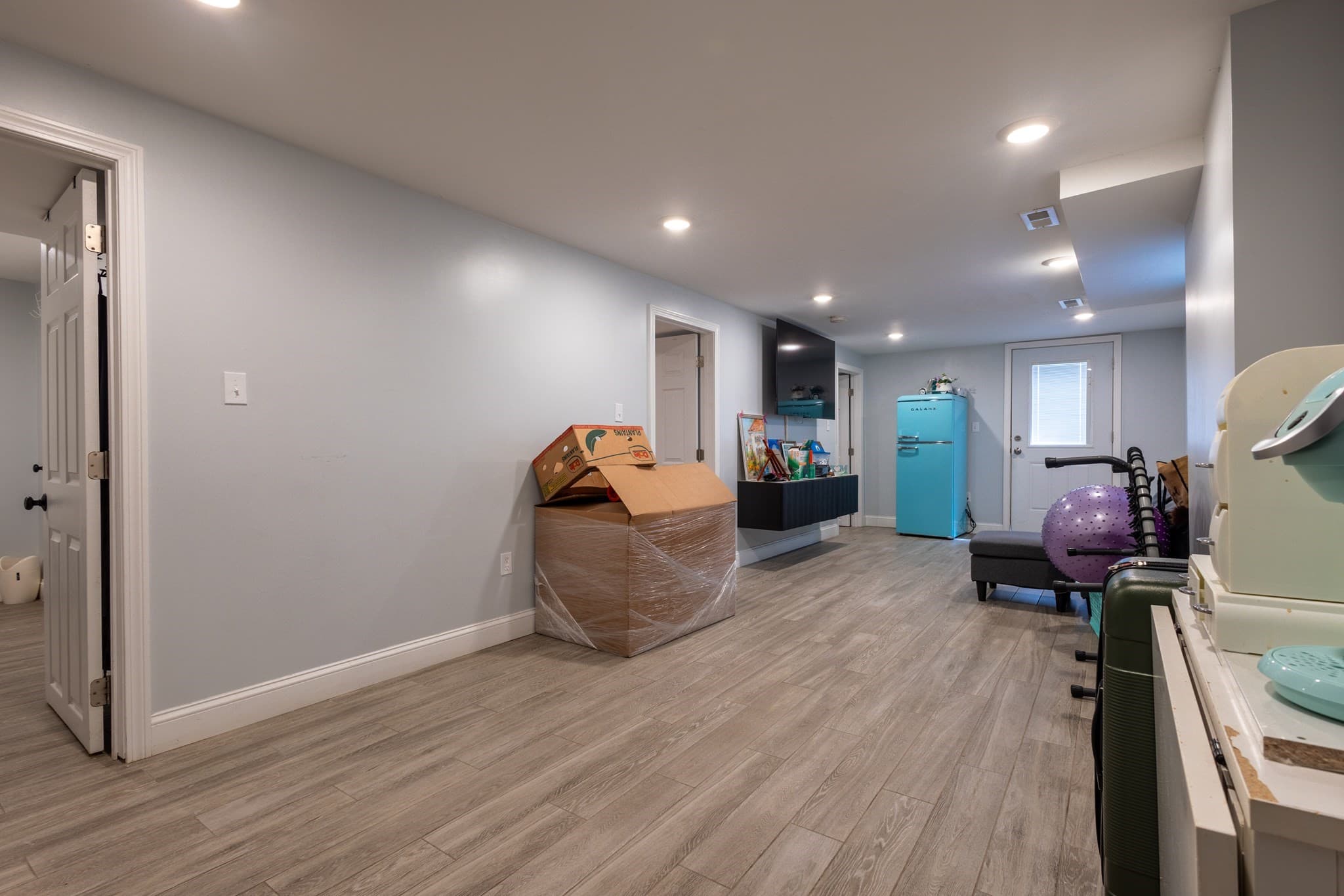 Single Family Residence at 41 Dedham St, Revere MA 02151, Revere, photo 22 of 28