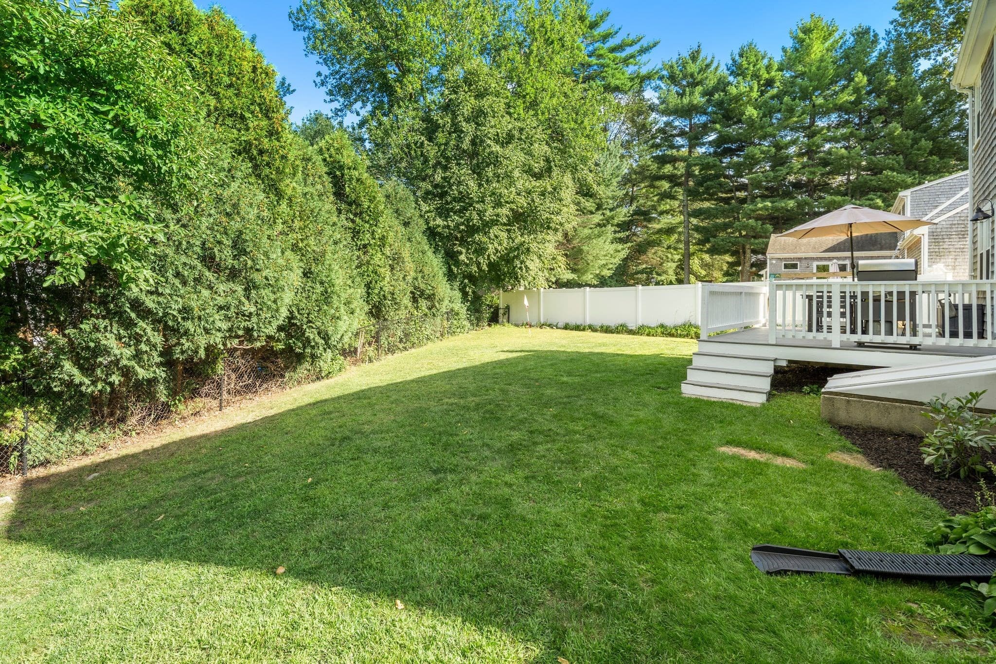 Single Family Residence at 11 Daniel Teague Dr, Rockland MA 02370, Rockland, photo 37 of 37