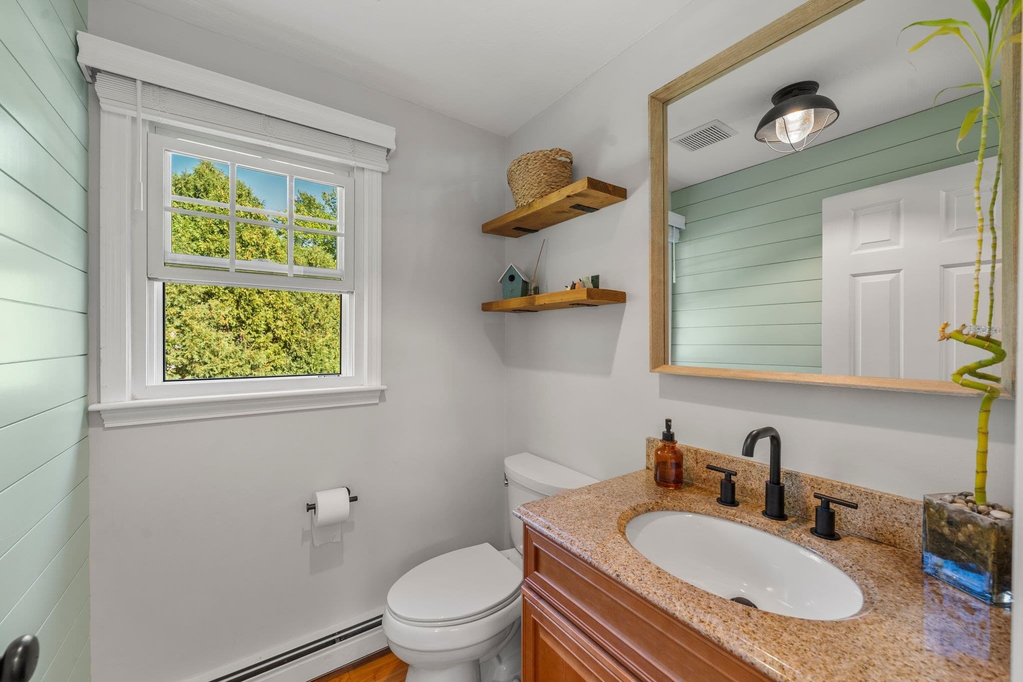 Single Family Residence at 11 Daniel Teague Dr, Rockland MA 02370, Rockland, photo 11 of 37