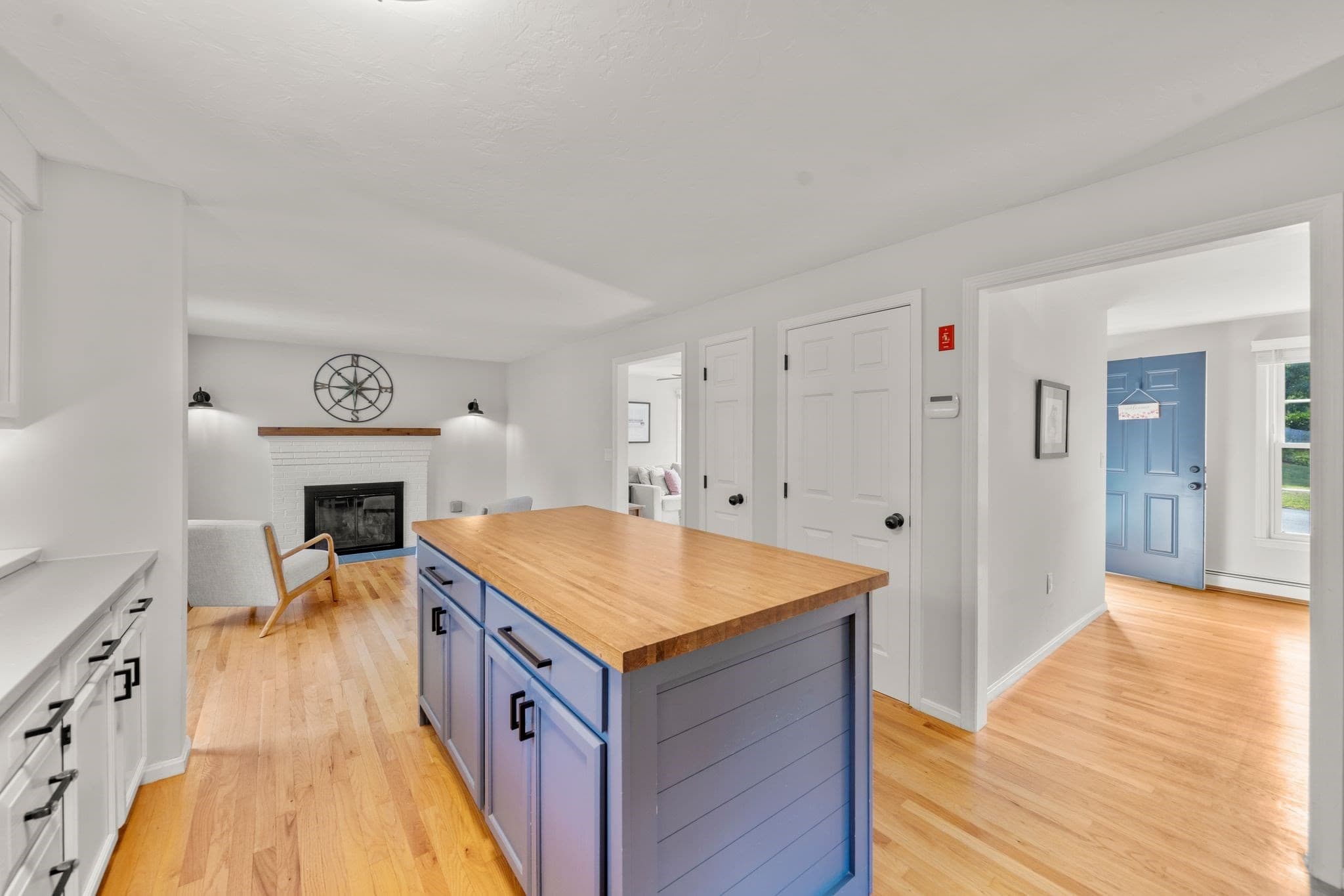 Single Family Residence at 11 Daniel Teague Dr, Rockland MA 02370, Rockland, photo 19 of 37