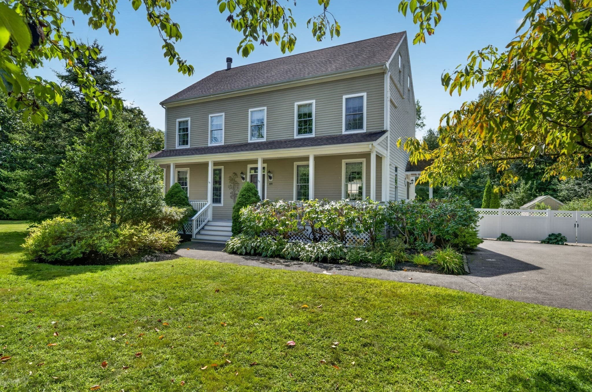 375 Old County Rd, Westport MA 02790