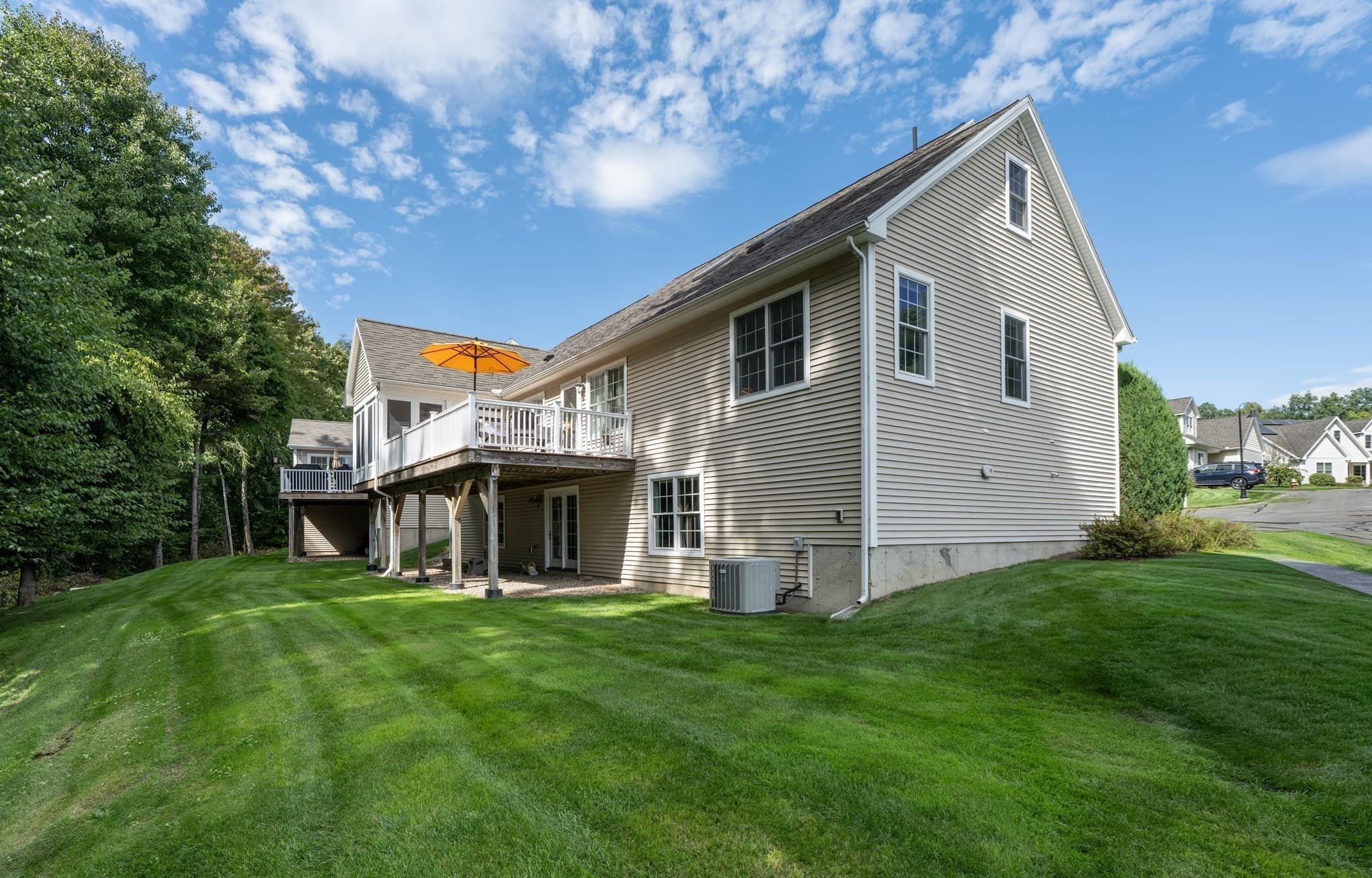 Condominium at 20 Bridge Rd # 31, Northampton MA 01062, Northampton, photo 6 of 38