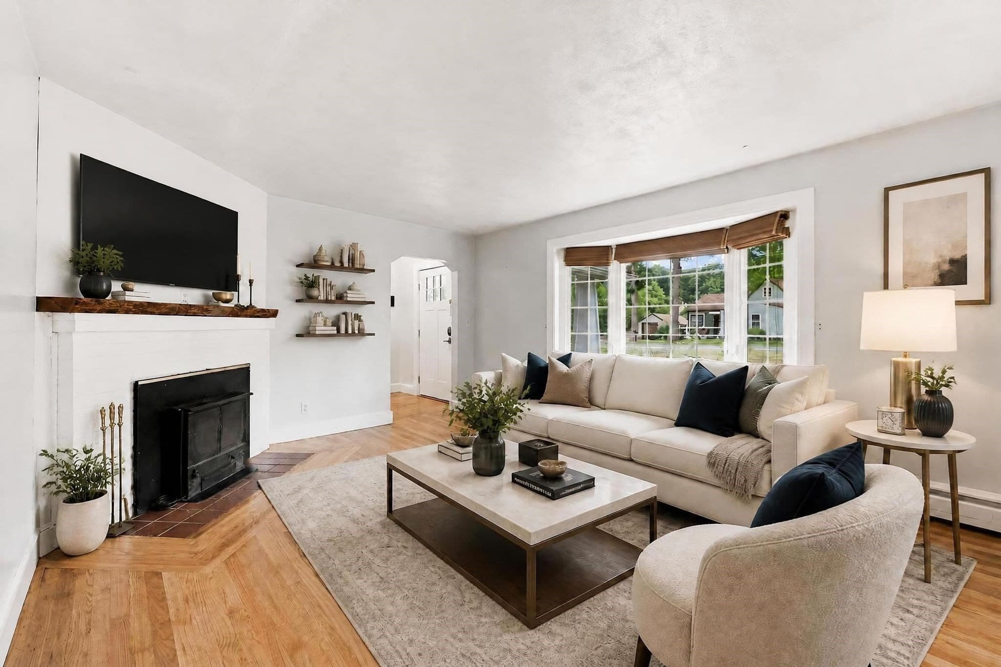 Single Family Residence at 20 Sunset Ave, South Hadley MA 01075, South Hadley, photo 5 of 42