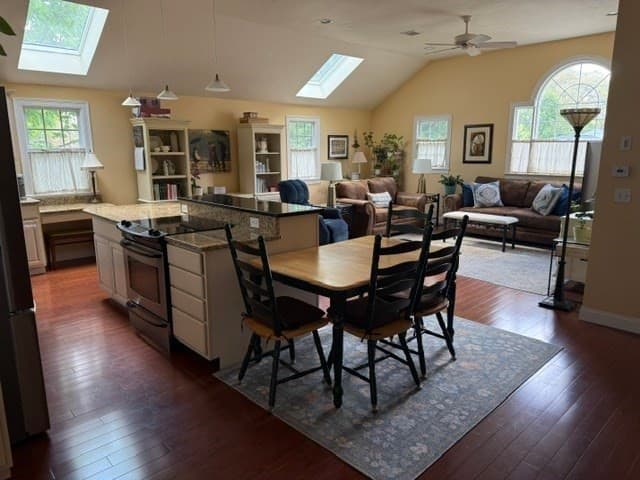 Multi Family at 38 Reynolds Ave, Randolph MA 02368, Randolph, photo 5 of 42