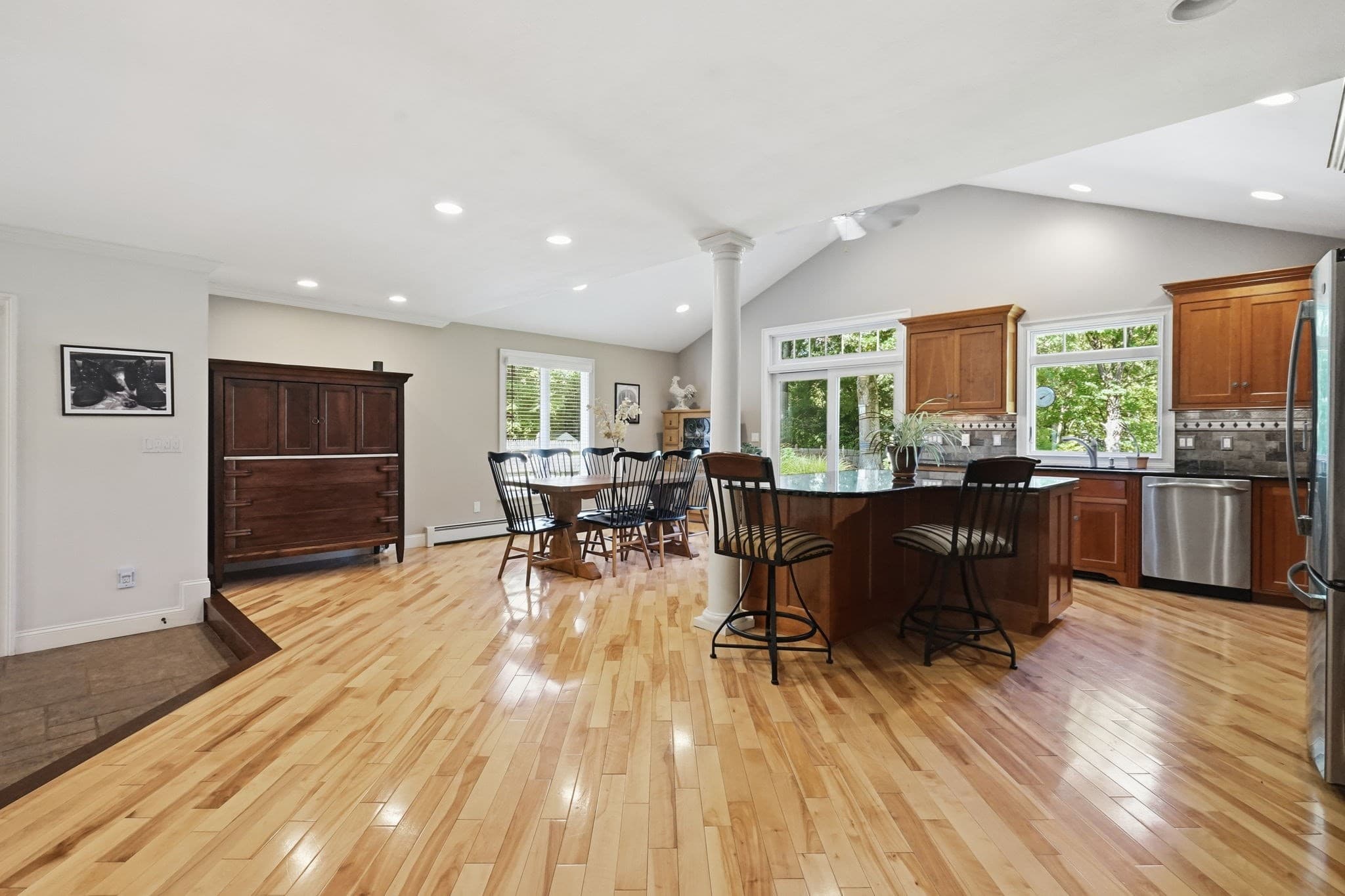 Single Family Residence at 8 Shady Ln, Wilbraham MA 01095, Wilbraham, photo 13 of 42