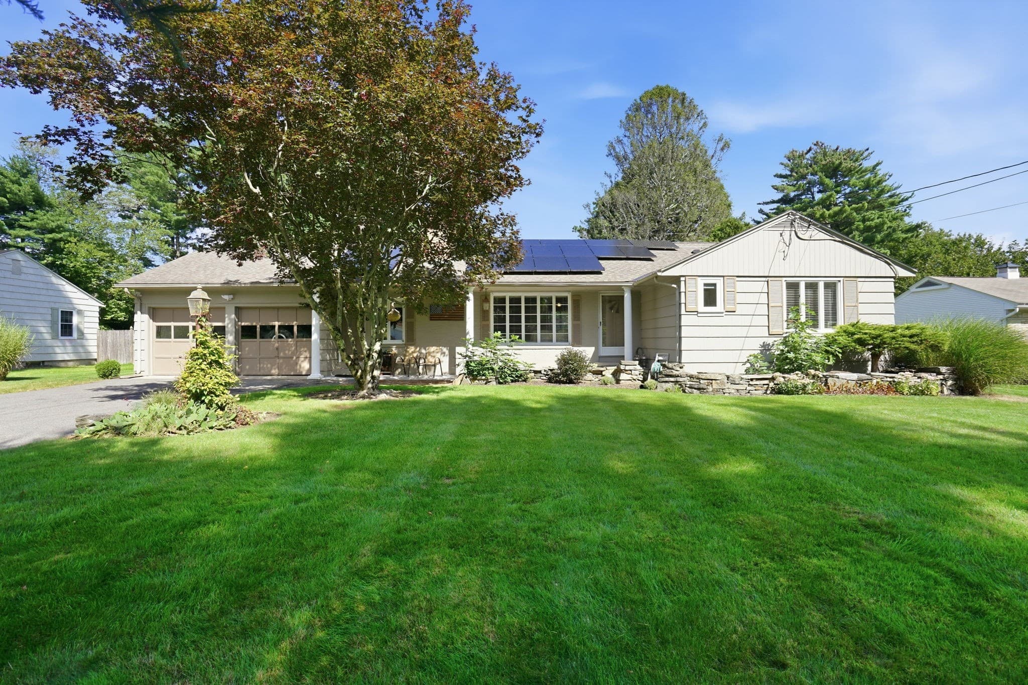 8 Shady Ln, Wilbraham MA 01095