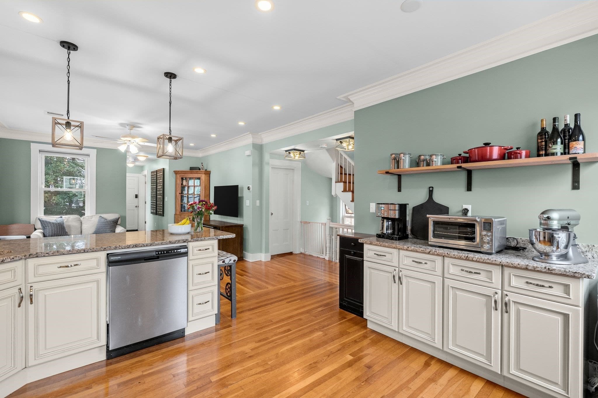 2 Family - 2 Units Up/Down at 33 Cohasset St, Boston MA 02131, Boston, photo 10 of 38