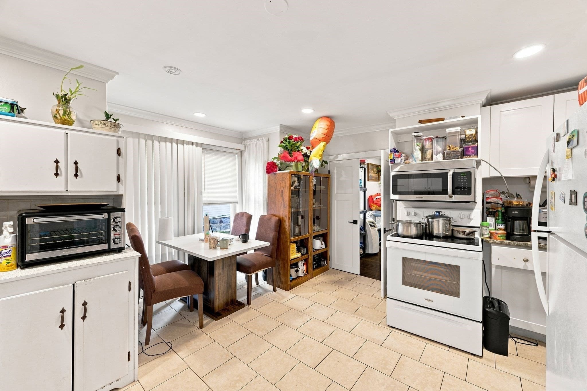 3 Family - 3 Units Up/Down at 89 Eutaw Ave, Lynn MA 01902, Lynn, photo 12 of 36