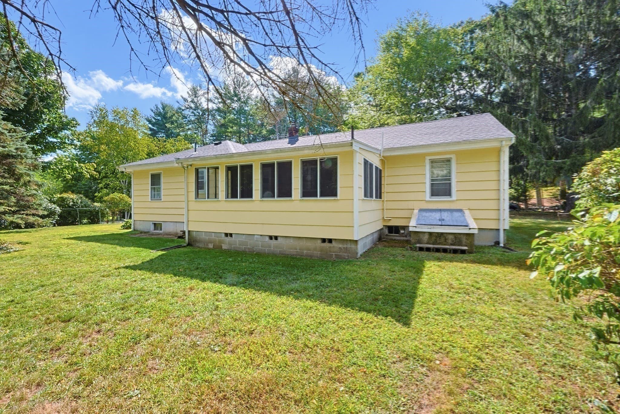 Single Family Residence at 129 Boardman St, Norfolk MA 02056, Norfolk, photo 32 of 34
