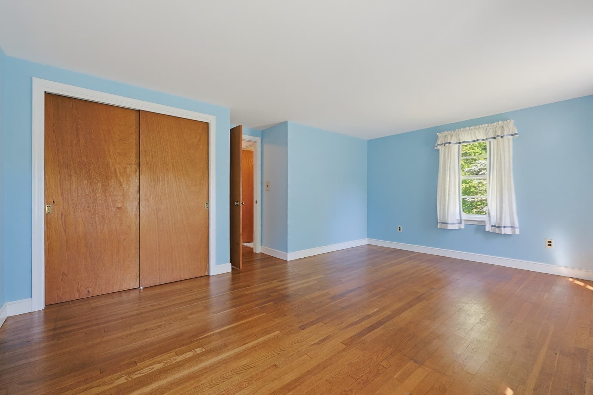 Single Family Residence at 129 Boardman St, Norfolk MA 02056, Norfolk, photo 19 of 34