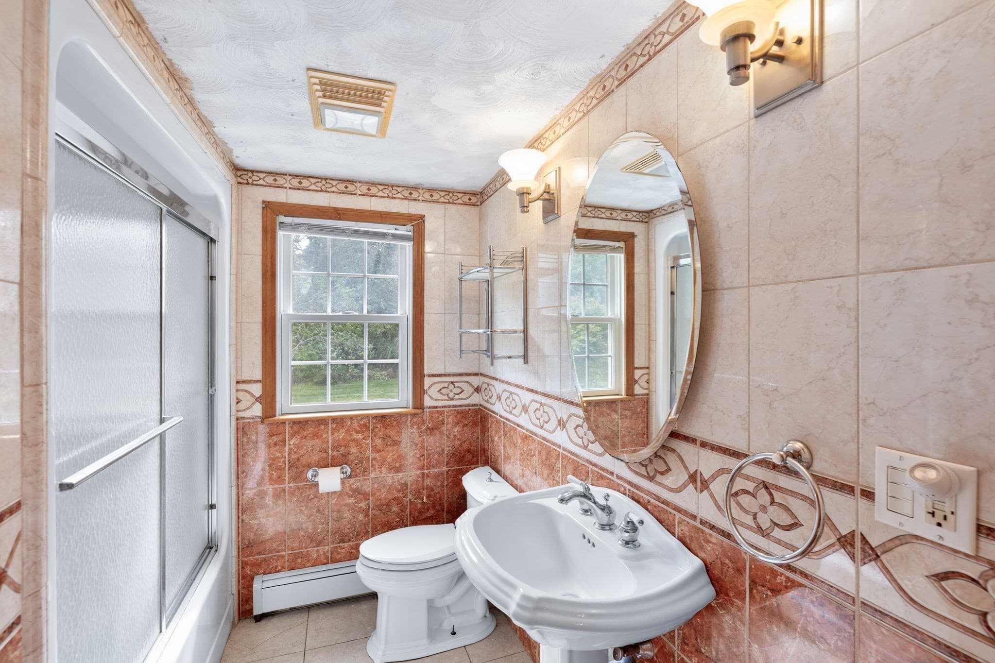 Single Family Residence at 19 Essex Rd, Mashpee MA 02649, Mashpee, photo 15 of 26
