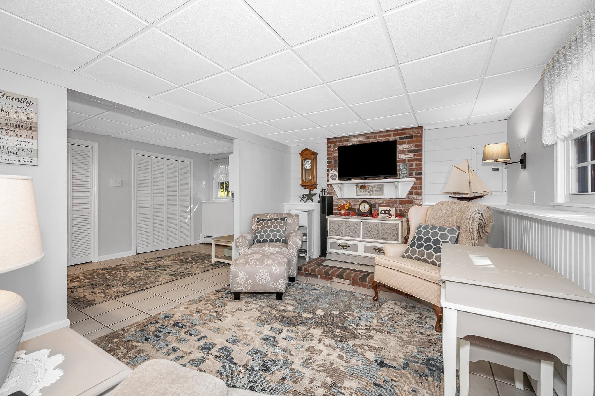 Single Family Residence at 83 Black Oak Lane, Dracut MA 01826, Dracut, photo 26 of 42