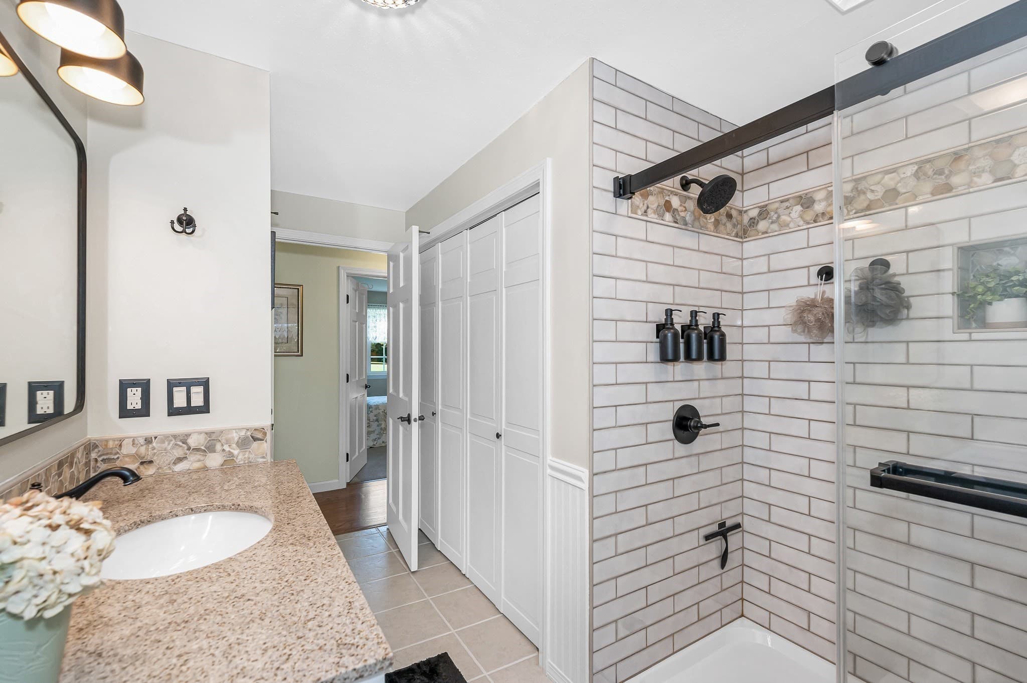 Single Family Residence at 83 Black Oak Lane, Dracut MA 01826, Dracut, photo 15 of 42